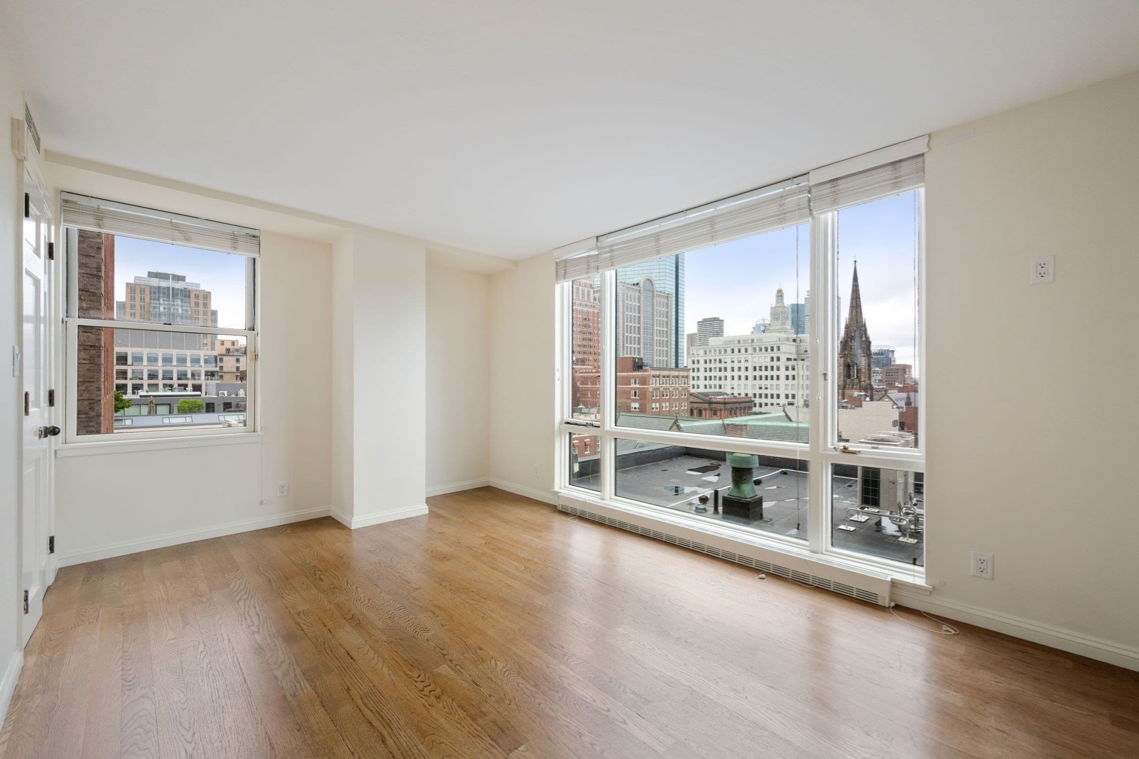 Condominium at 2 Commonwealth # 8G, Boston MA 02116, photo 8 of 42