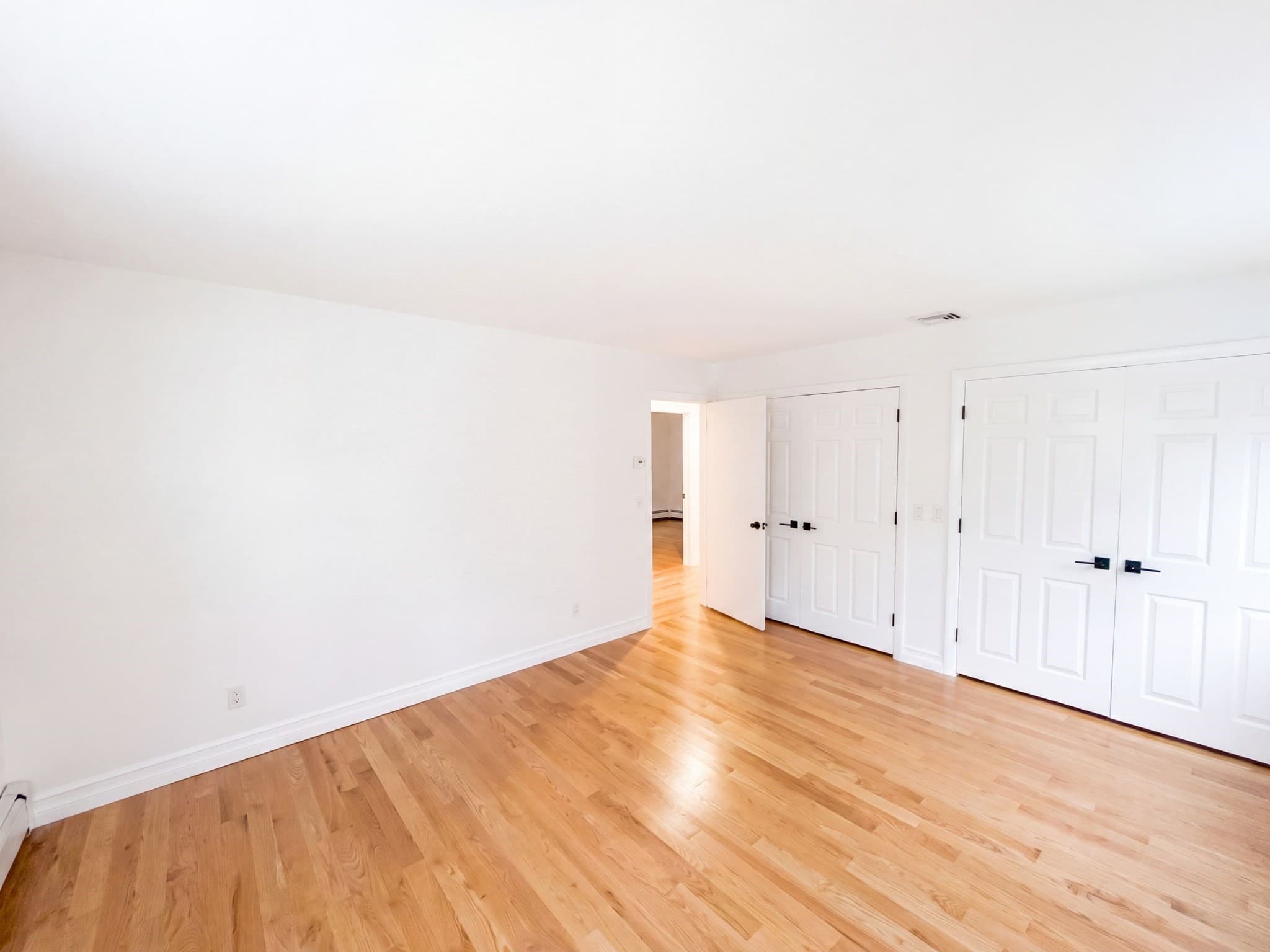 Single Family Residence at 18 Sherwood Dr, Westerly RI 02891, Westerly, photo 7 of 18