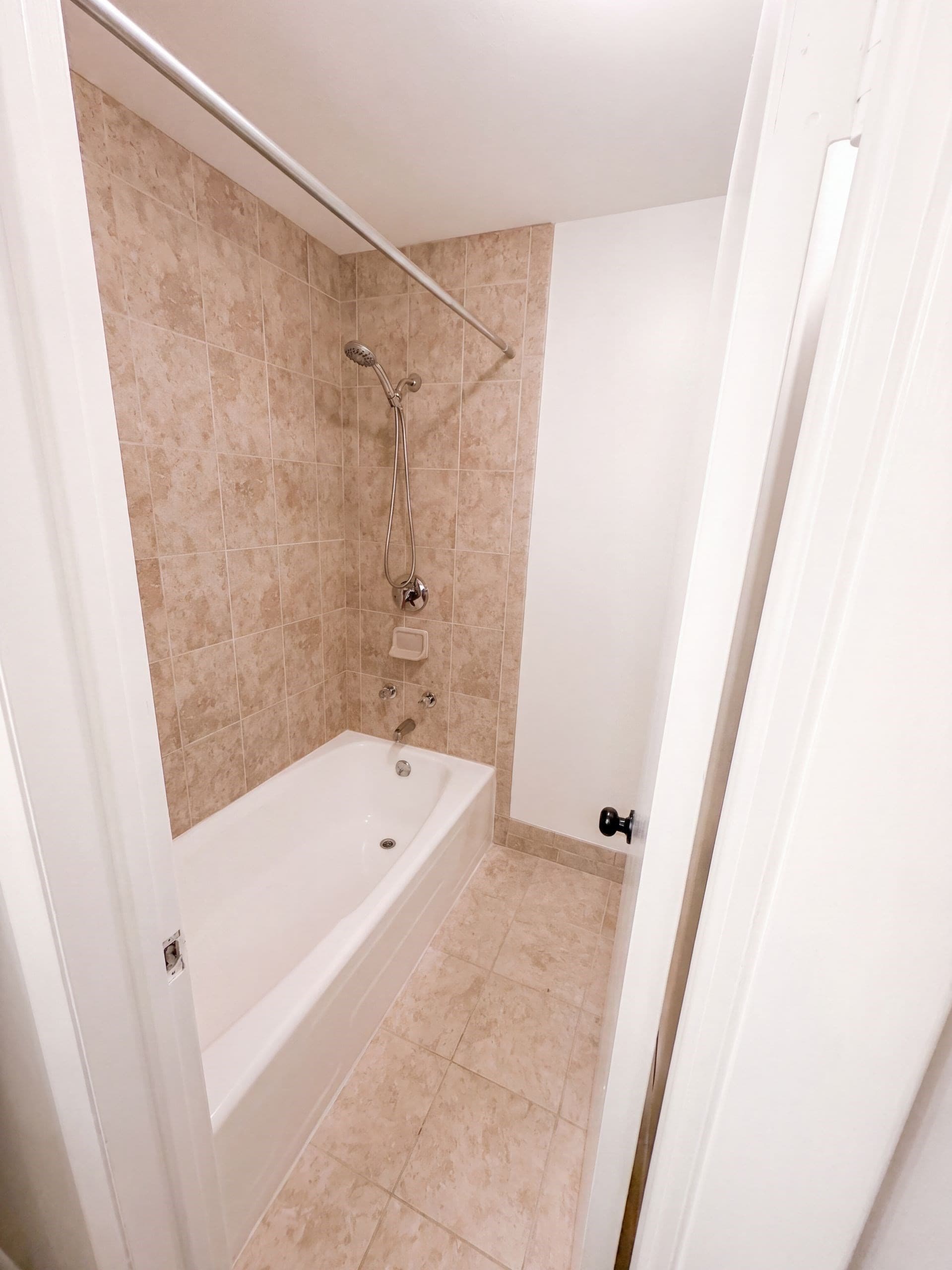 Single Family Residence at 18 Sherwood Dr, Westerly RI 02891, Westerly, photo 9 of 18