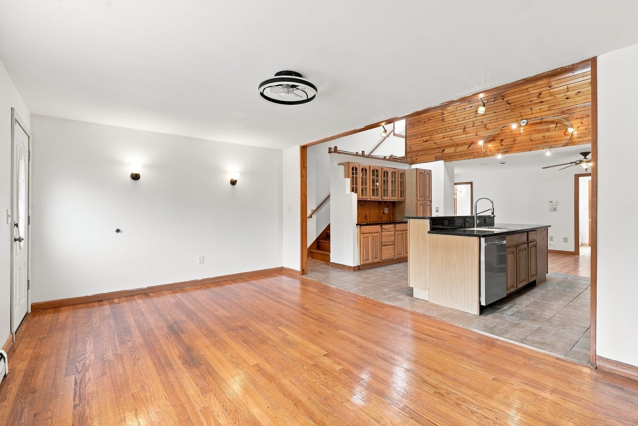 Single Family Residence at 45 Campbell Dr, Easthampton MA 01027, Easthampton, photo 11 of 41