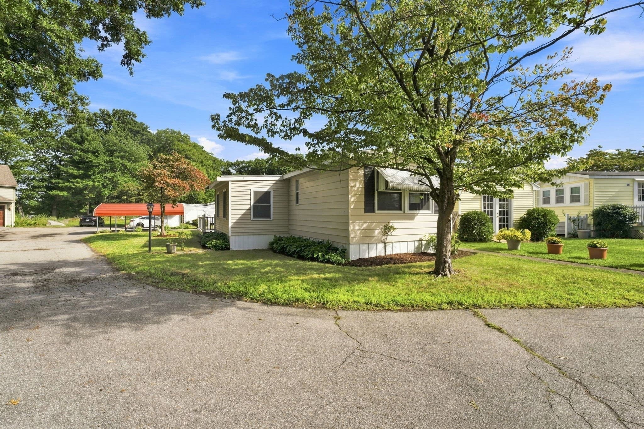18 Taunton St # 34, Plainville MA 02762