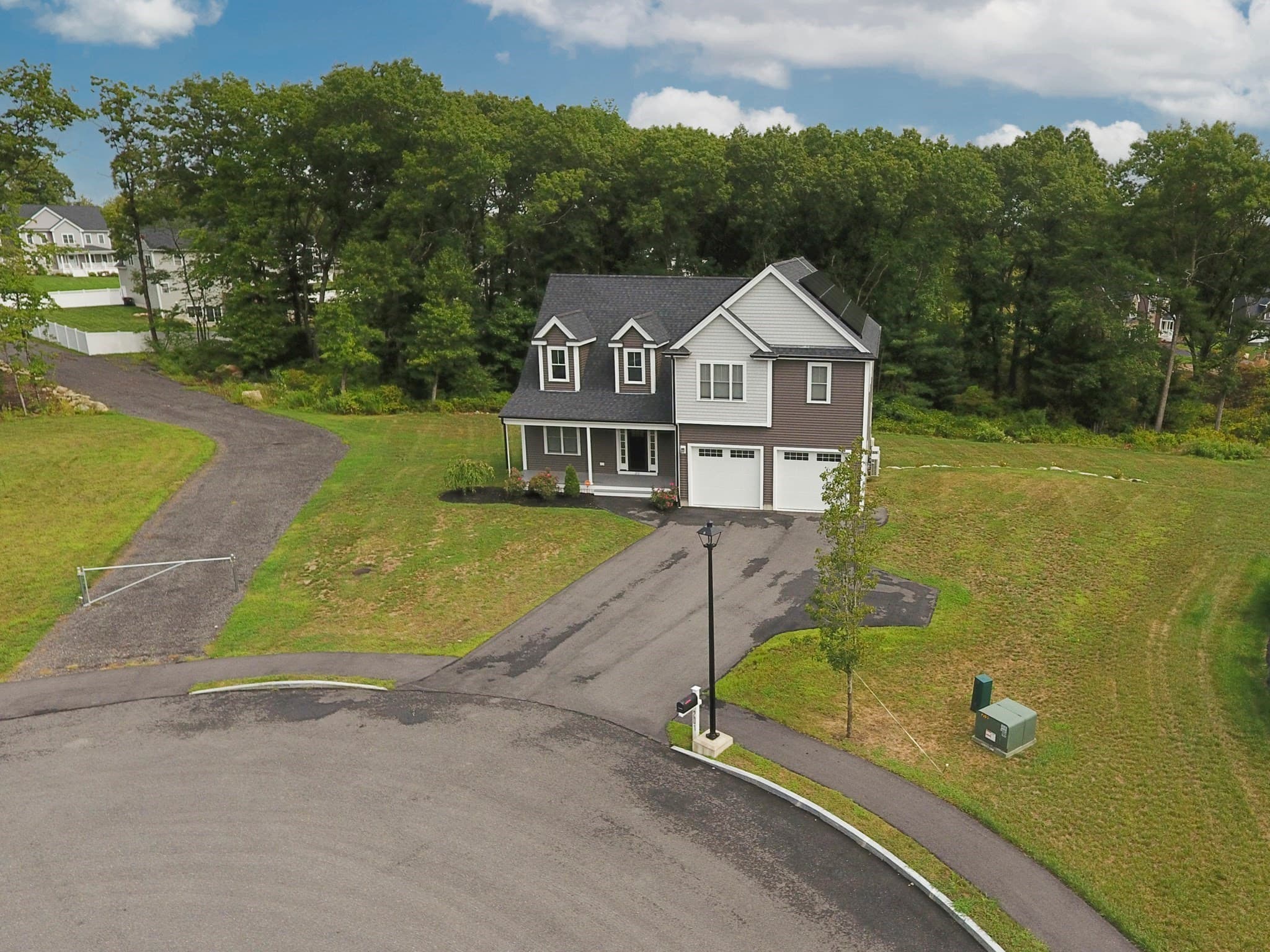 Single Family Residence at 201 Cypress Dr, Brockton MA 02301, Brockton, photo 4 of 26