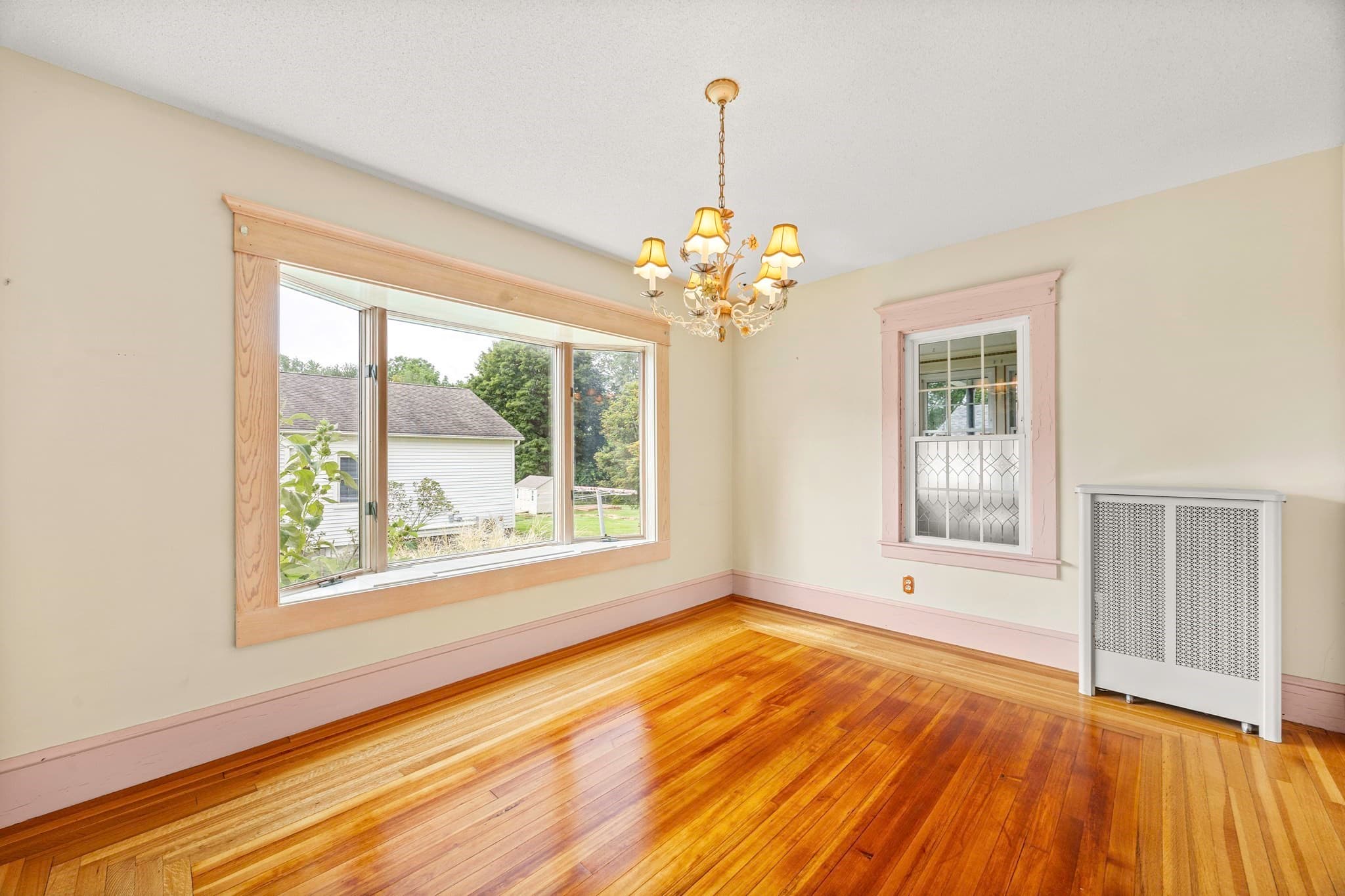 Single Family Residence at 69 East St, South Hadley MA 01075, South Hadley, photo 14 of 38