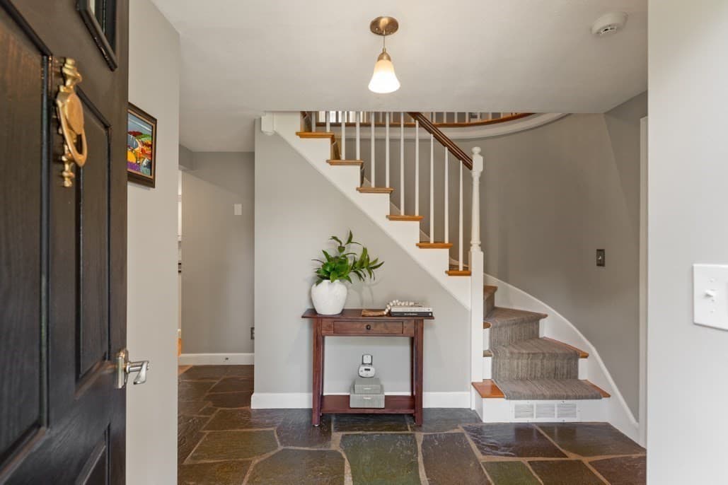 Single Family Residence at 24 Edgemere Rd, Lynnfield MA 01940, Lynnfield, photo 8 of 42