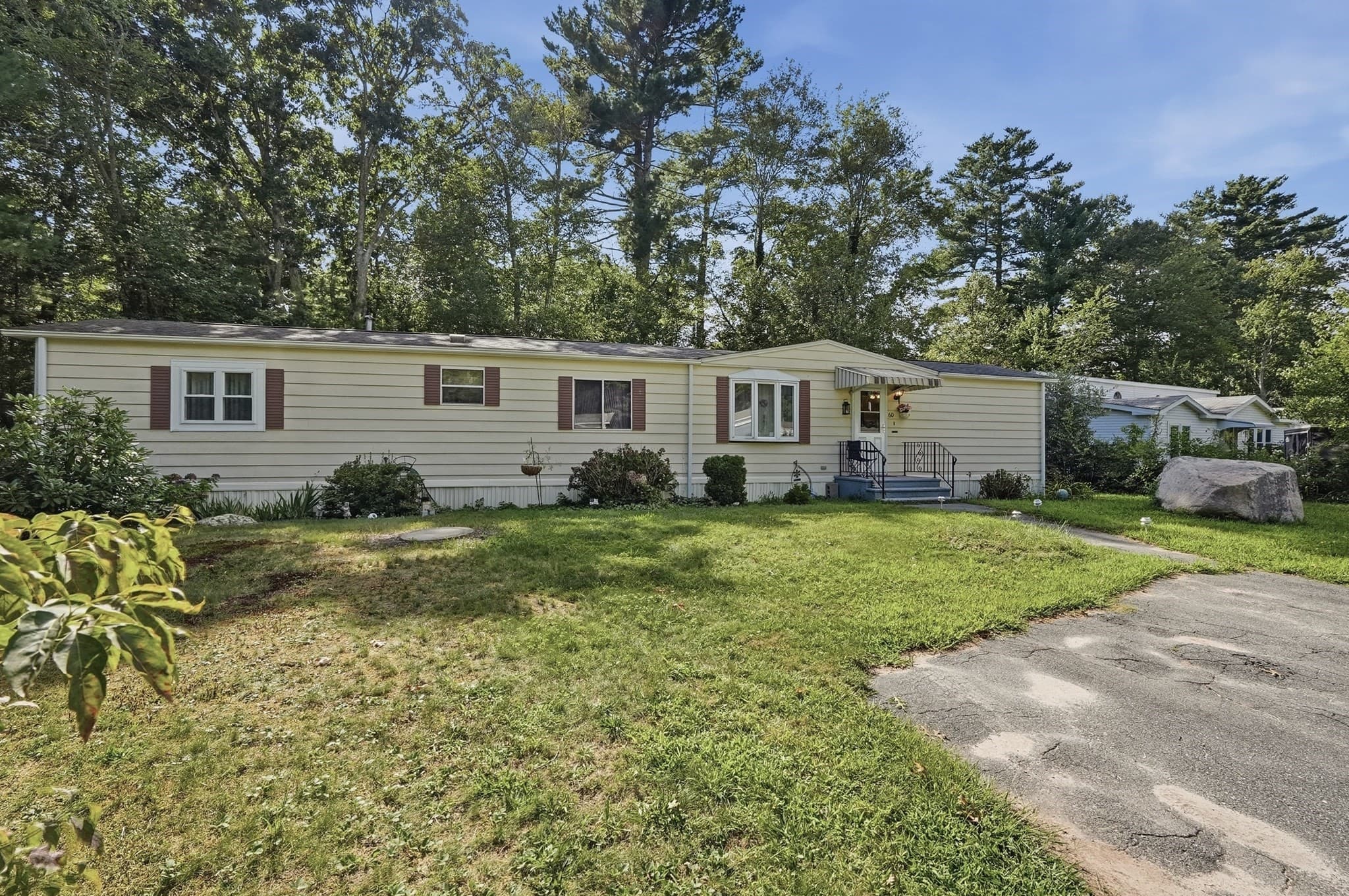 Mobile Home at 60 Longboat Dr, Wareham MA 02576, Wareham, photo 36 of 42