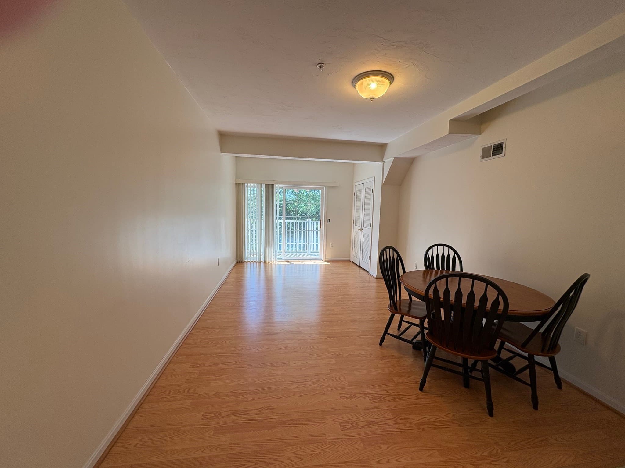 Condominium at 50 Adams St # 109, Worcester MA 01604, Worcester, photo 2 of 16