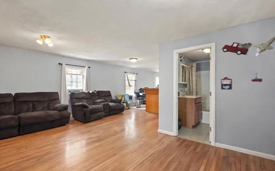 Multi Family at 74 Chestnut St, Chelsea MA 02150, Chelsea, photo 16 of 30