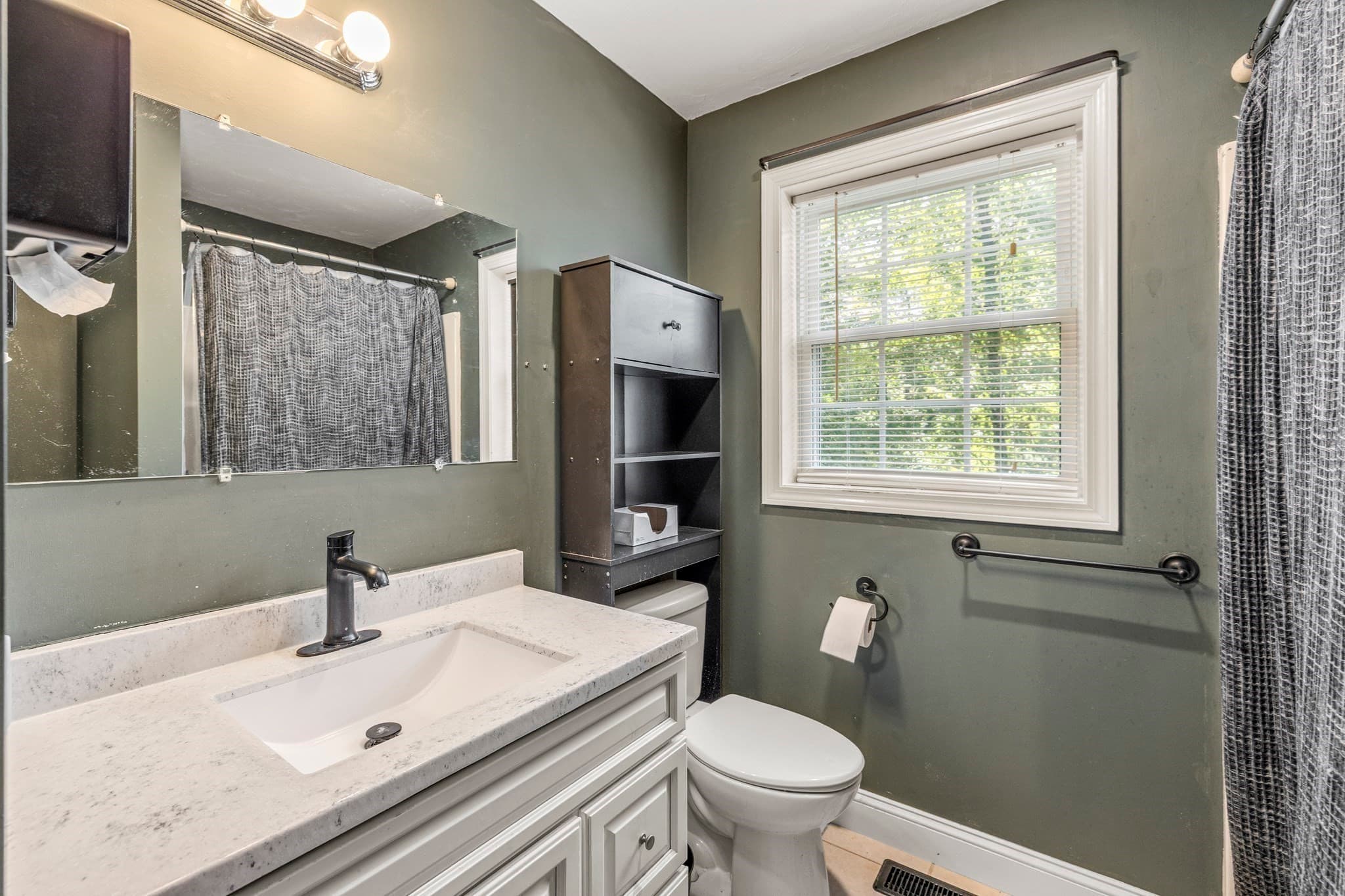 Single Family Residence at 131 Adams Rd, East Brookfield MA 01515, East Brookfield, photo 26 of 36