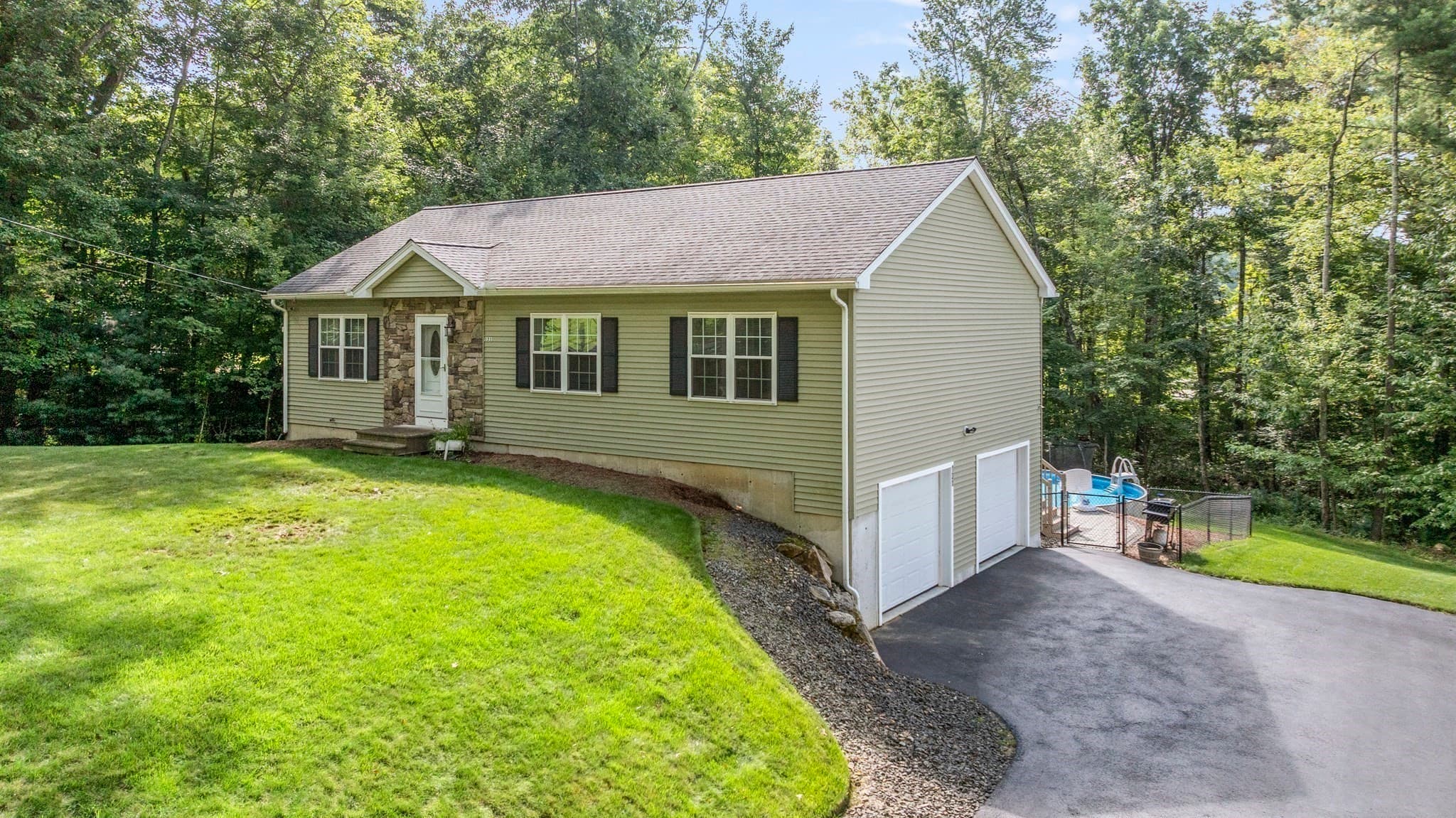 Single Family Residence at 131 Adams Rd, East Brookfield MA 01515, East Brookfield, photo 35 of 36
