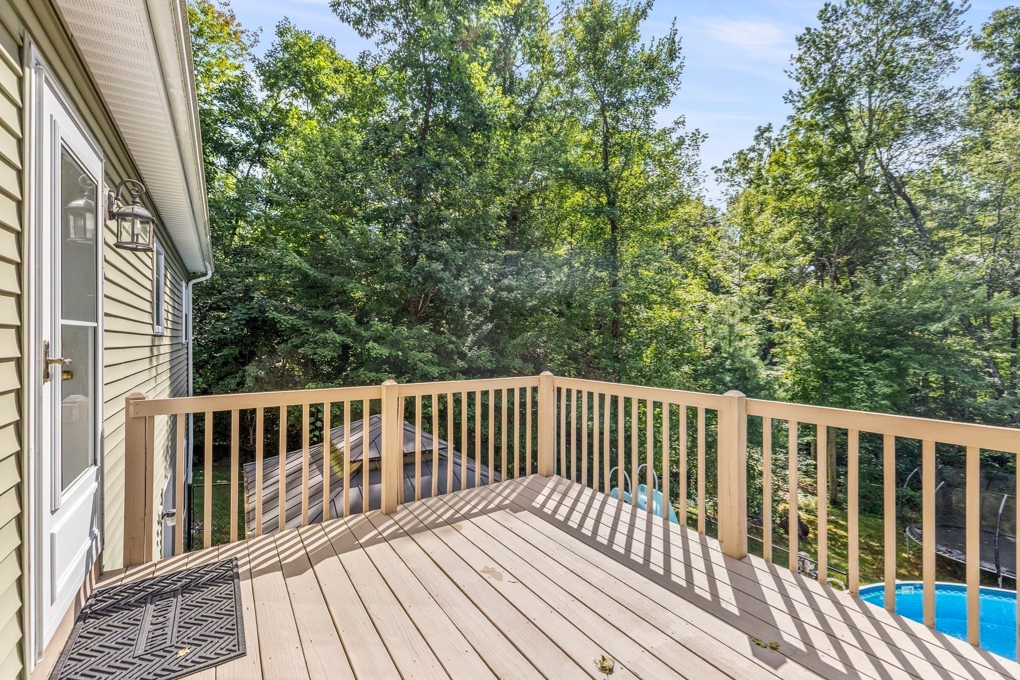 Single Family Residence at 131 Adams Rd, East Brookfield MA 01515, East Brookfield, photo 8 of 36