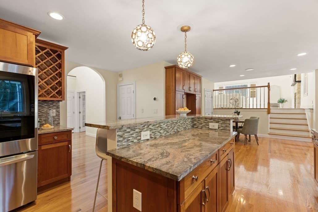 Single Family Residence at 5 Green Meadow Dr, Lynnfield MA 01940, Lynnfield, photo 15 of 42