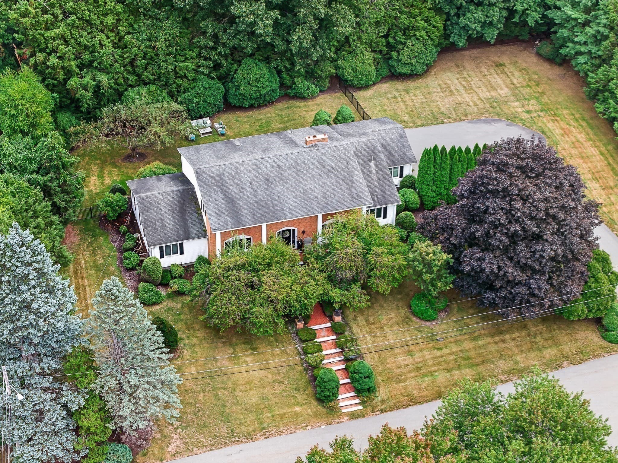 Single Family Residence at 42 Mountain View Road, Leominster MA 01453, Leominster, photo 3 of 42
