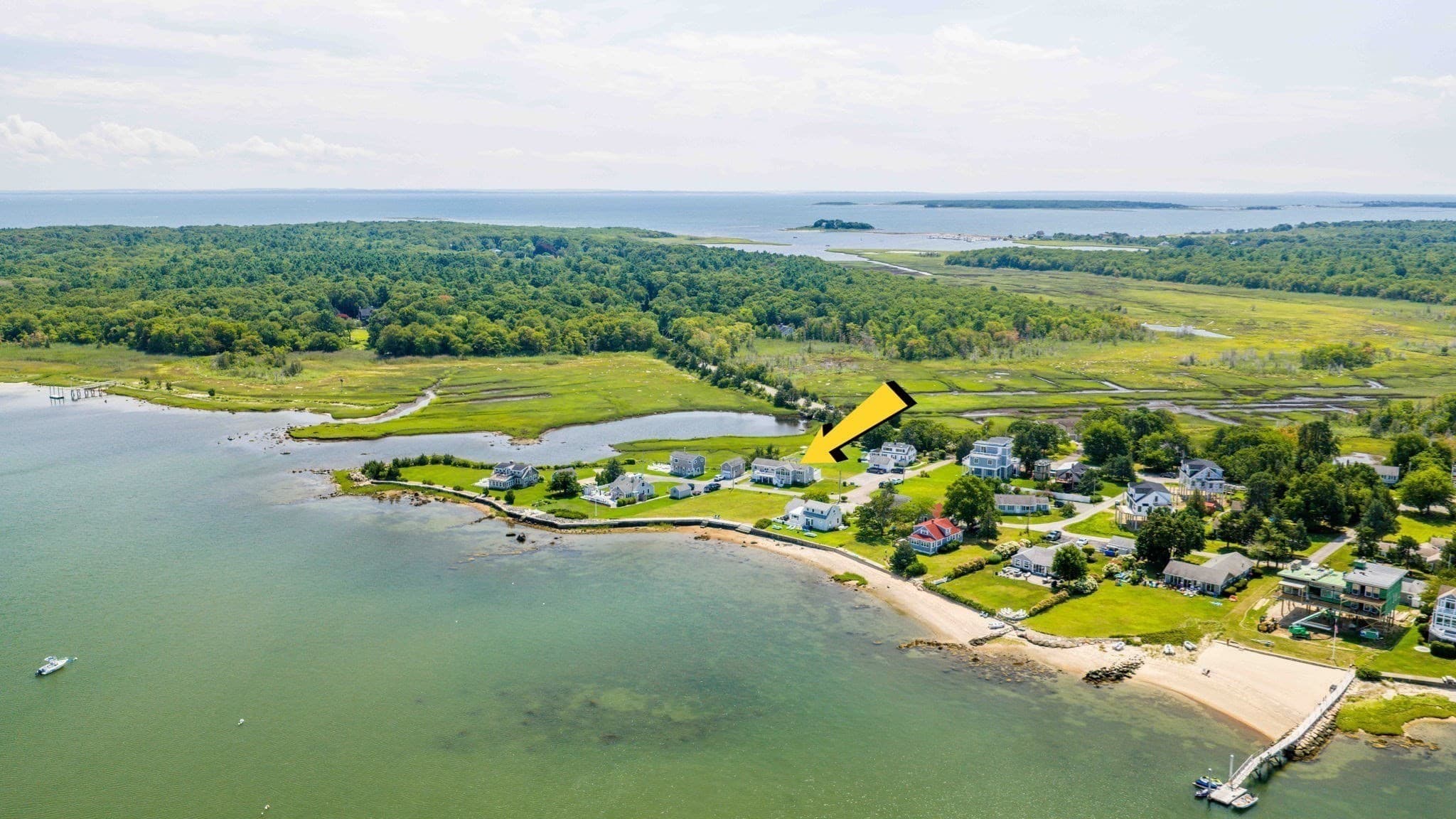 16 Shoreview Ave, Mattapoisett MA 02739
