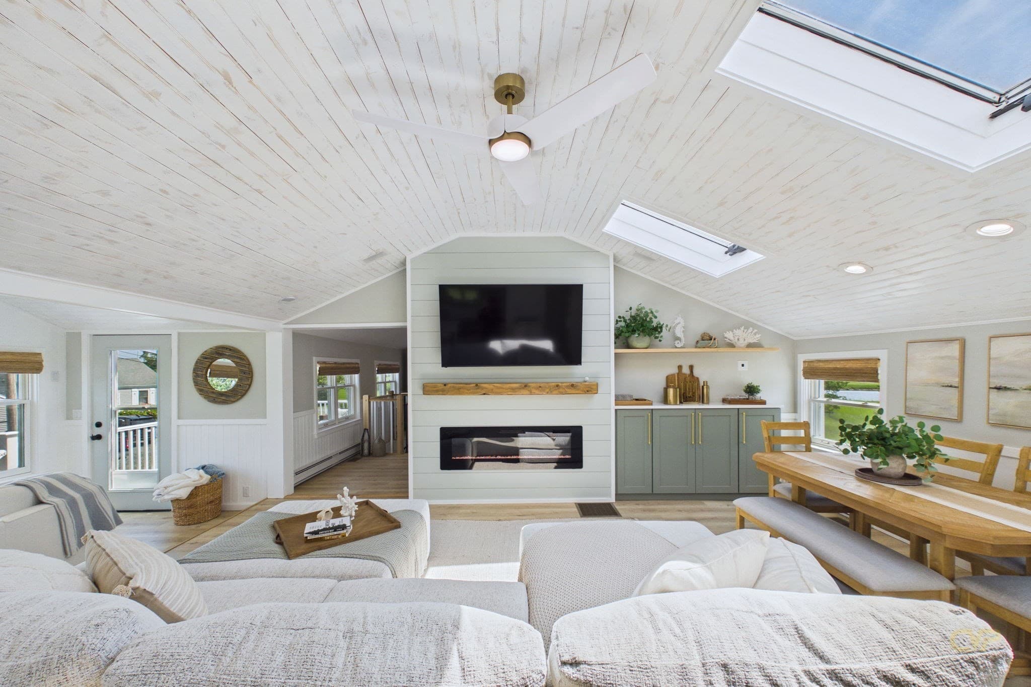 Single Family Residence at 16 Shoreview Ave, Mattapoisett MA 02739, Mattapoisett, photo 10 of 42