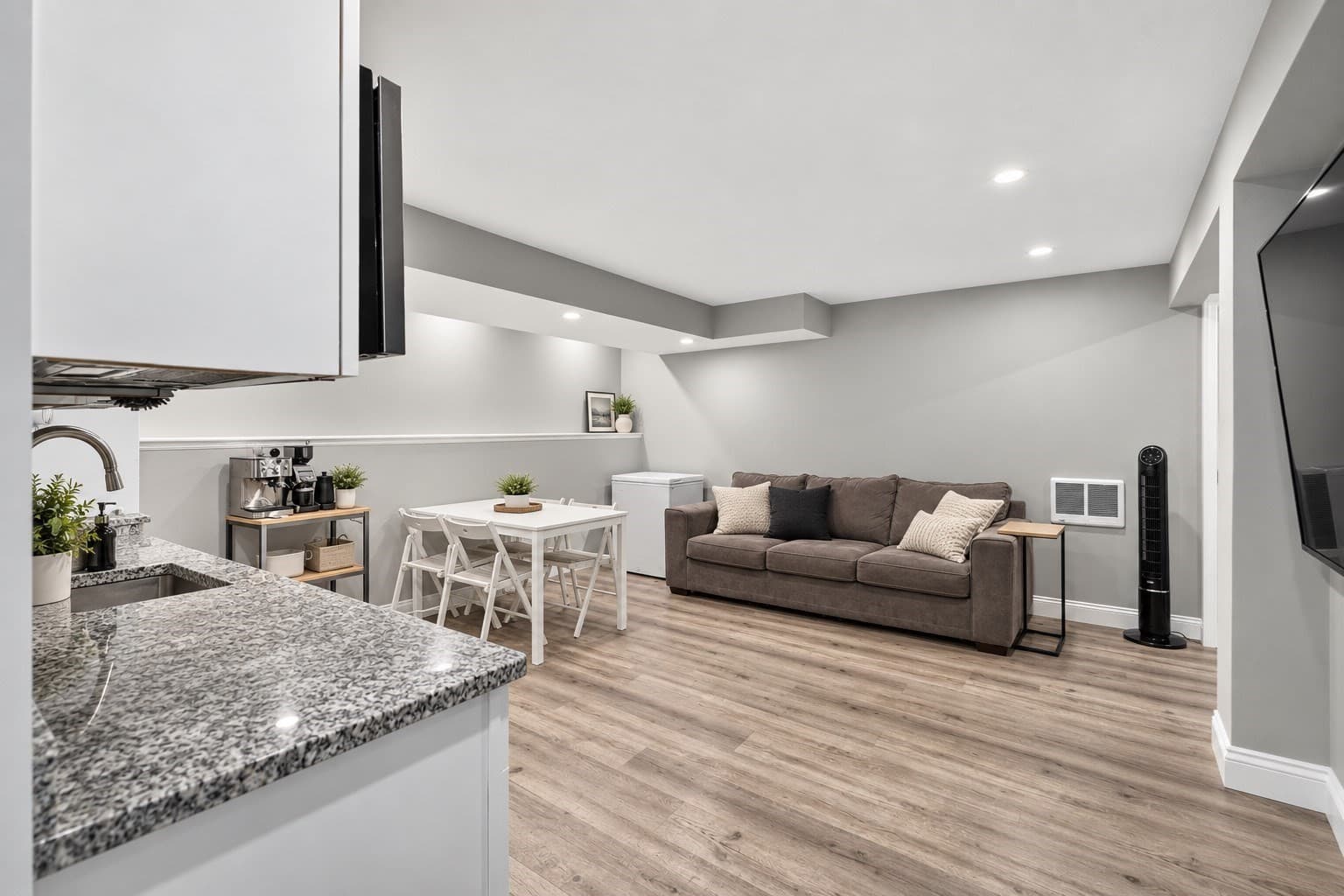 Condominium at 78 Waterhill St # 78, Lynn MA 01905, Lynn, photo 16 of 20