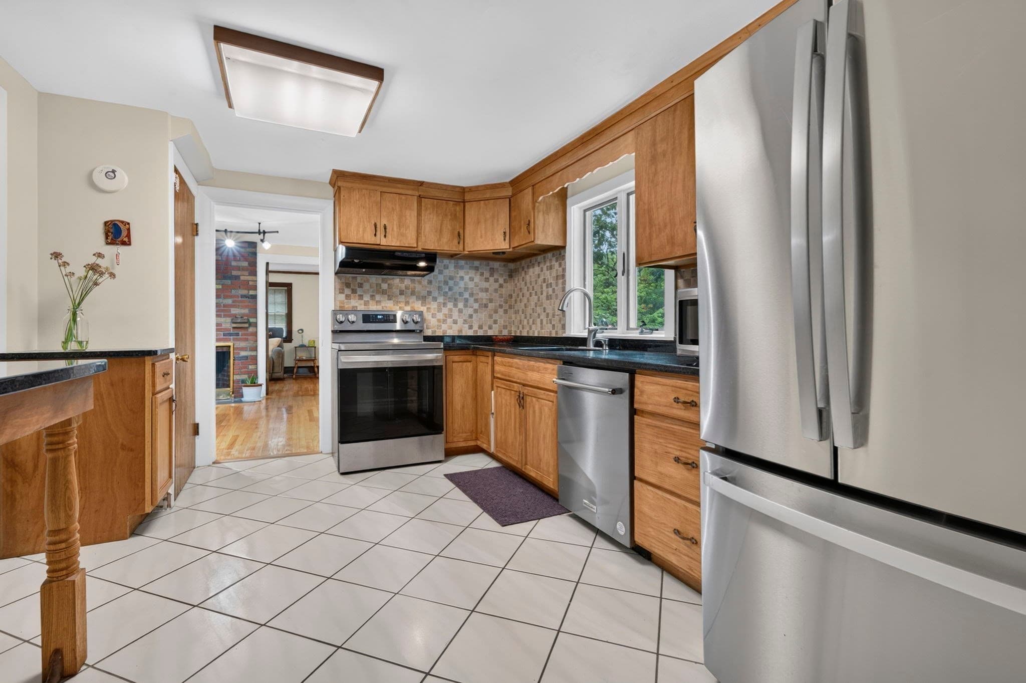 Single Family Residence at 23 Fisher Terrace, Woburn MA 01801, Woburn, photo 16 of 36