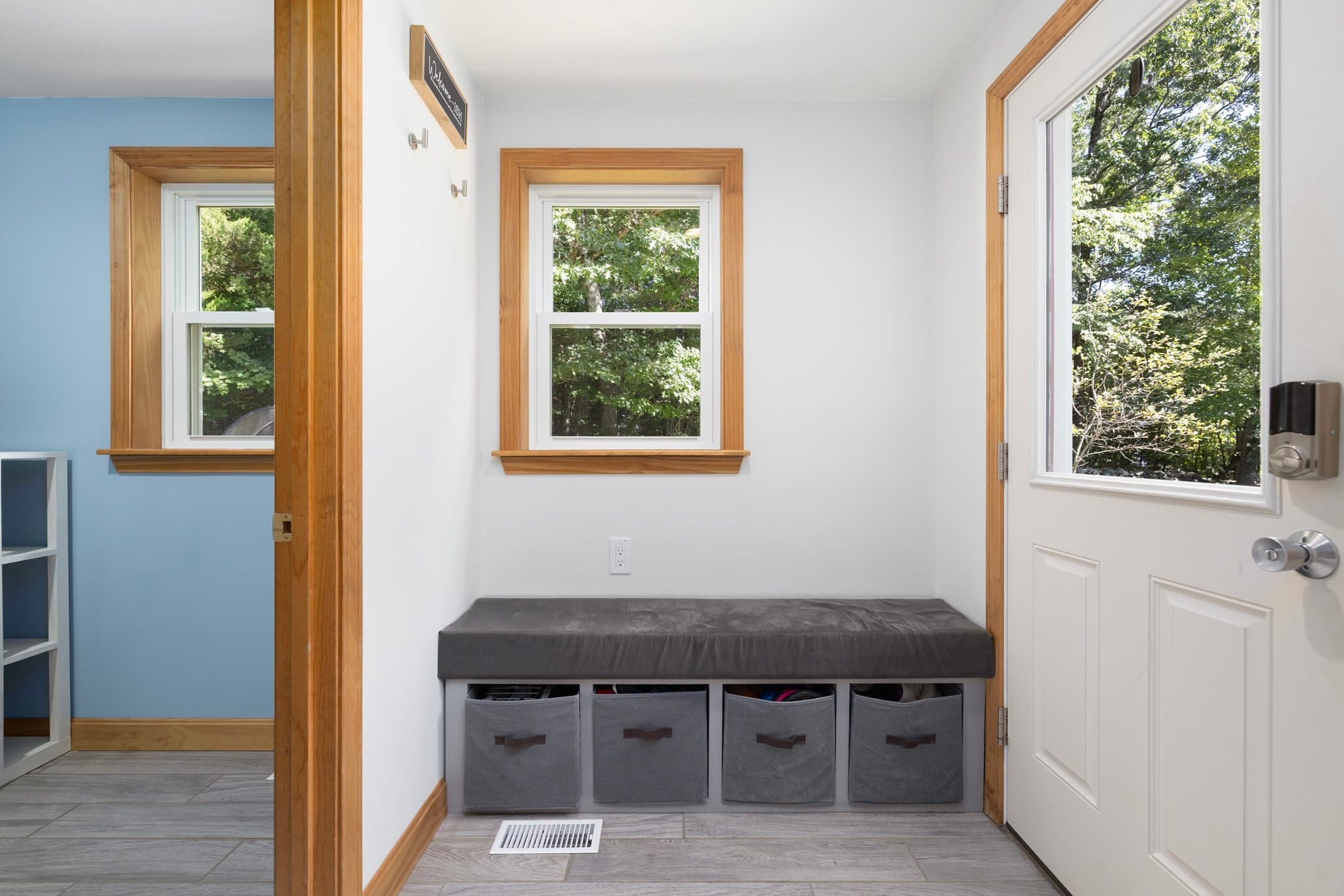 Single Family Residence at 7 Eagle Rock Dr, Millville MA 01529, Millville, photo 13 of 41