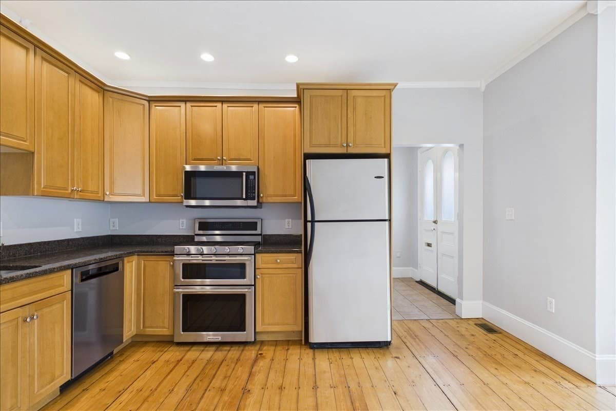 Condominium at 35A South St. # A, Medfield MA 02052, Medfield, photo 18 of 41