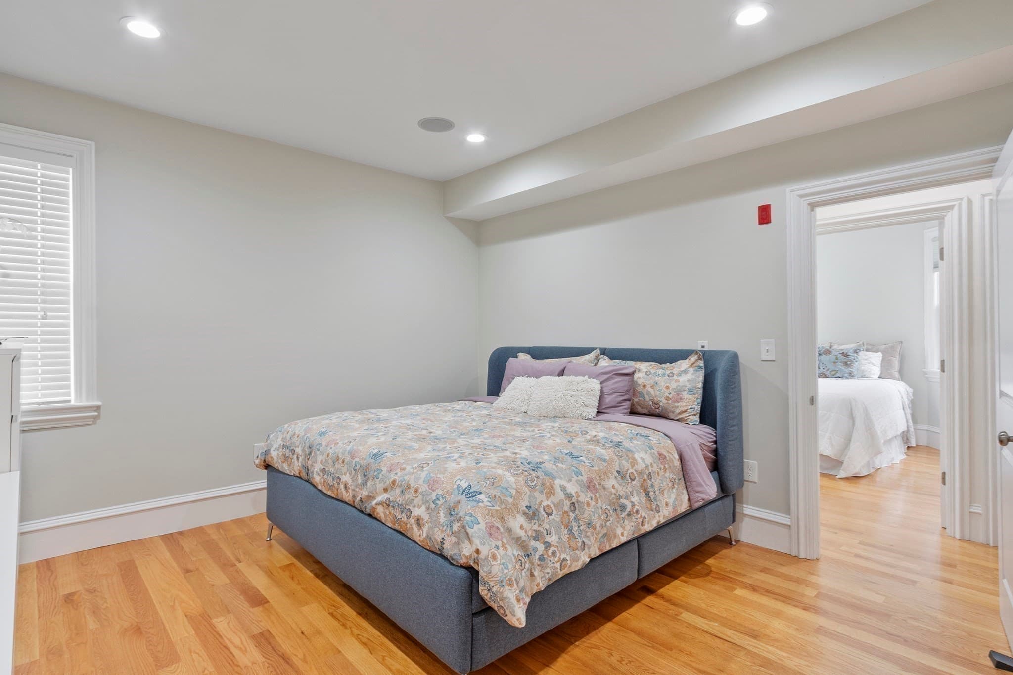 Condominium at 15 Howell St # 3, Boston MA 02125, Boston, photo 14 of 34