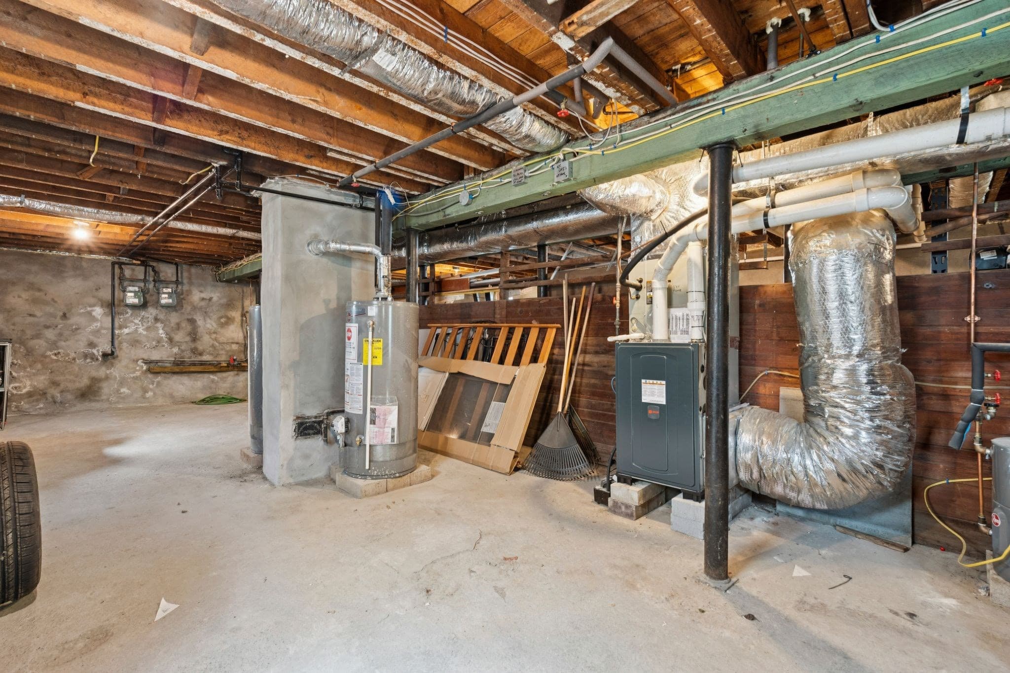 2 Family - 2 Units Up/Down at 101 Greaton Rd, Boston MA 02132, Boston, photo 29 of 33