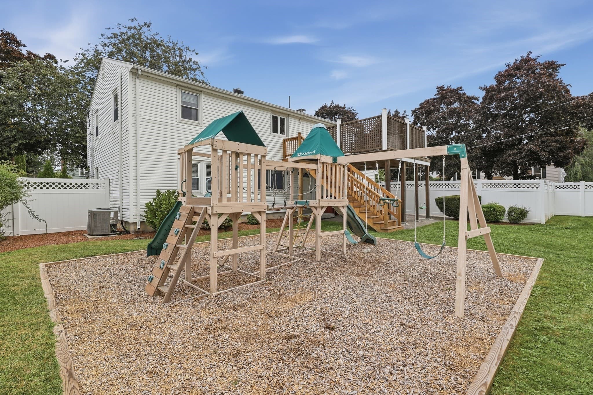 Single Family Residence at 4 Groveland Road, Melrose MA 02176, Melrose, photo 35 of 38