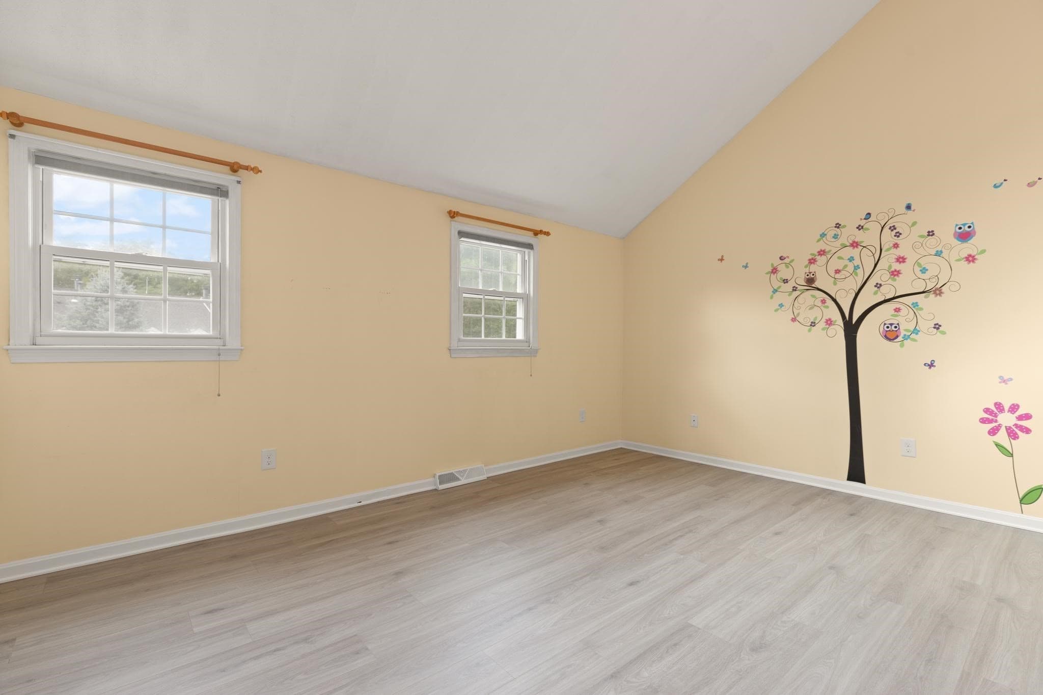 Condominium at 32 Frederick # 3, Dracut MA 01826, Dracut, photo 16 of 24
