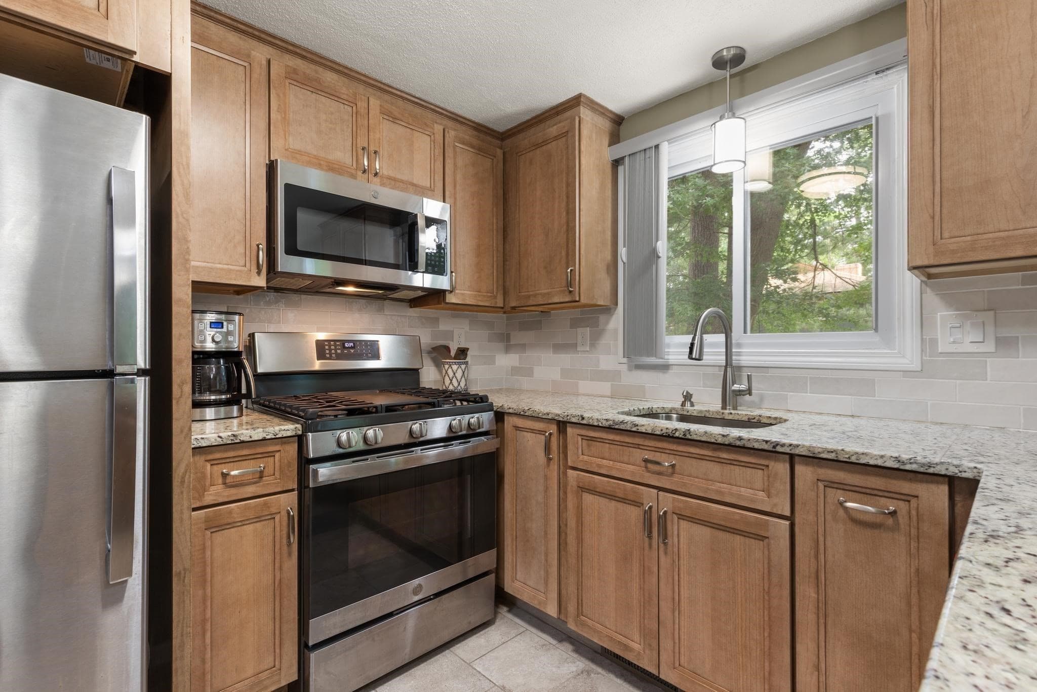 Condominium at 32 Frederick # 3, Dracut MA 01826, Dracut, photo 10 of 24
