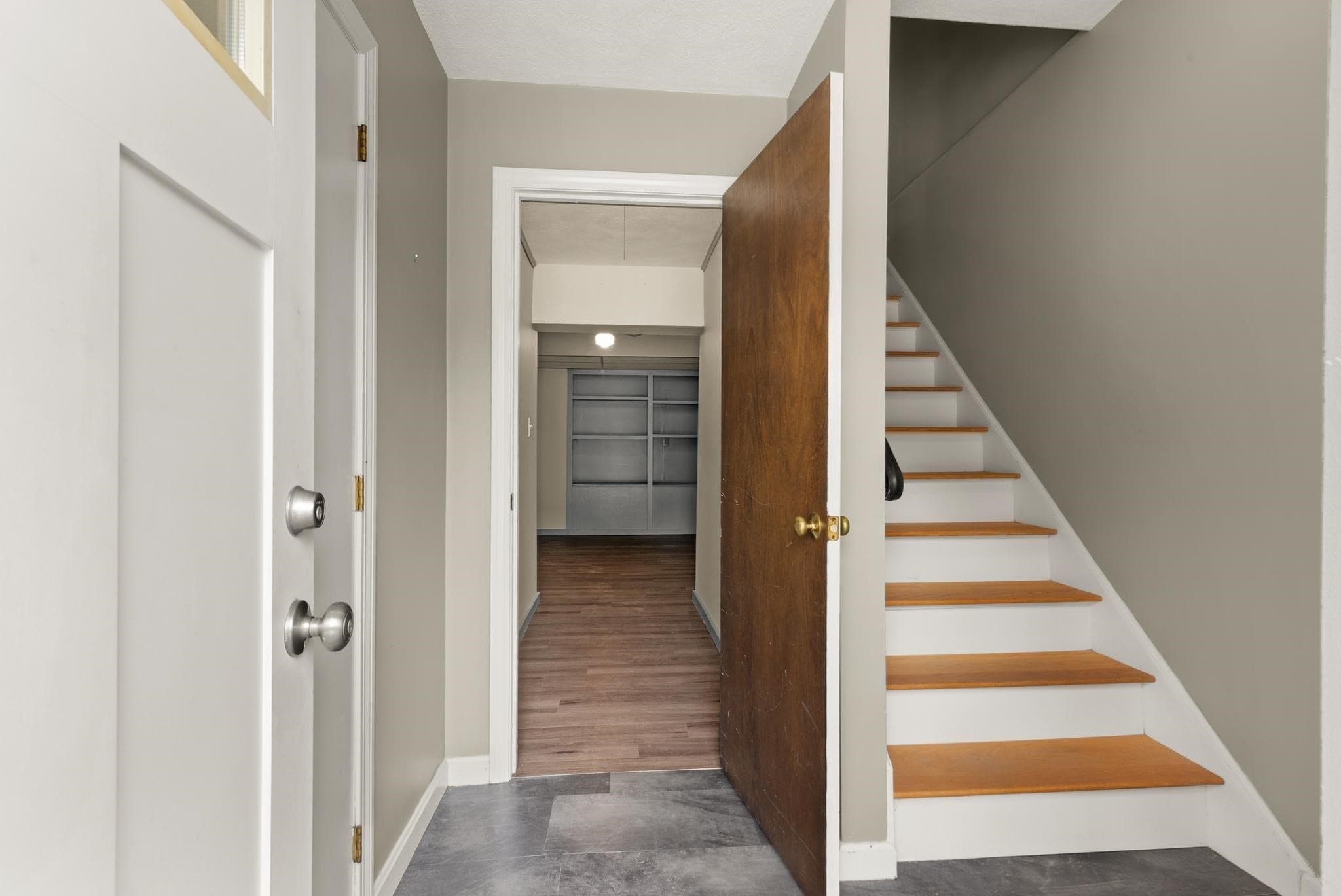 Condominium at 32 Frederick # 3, Dracut MA 01826, Dracut, photo 4 of 24