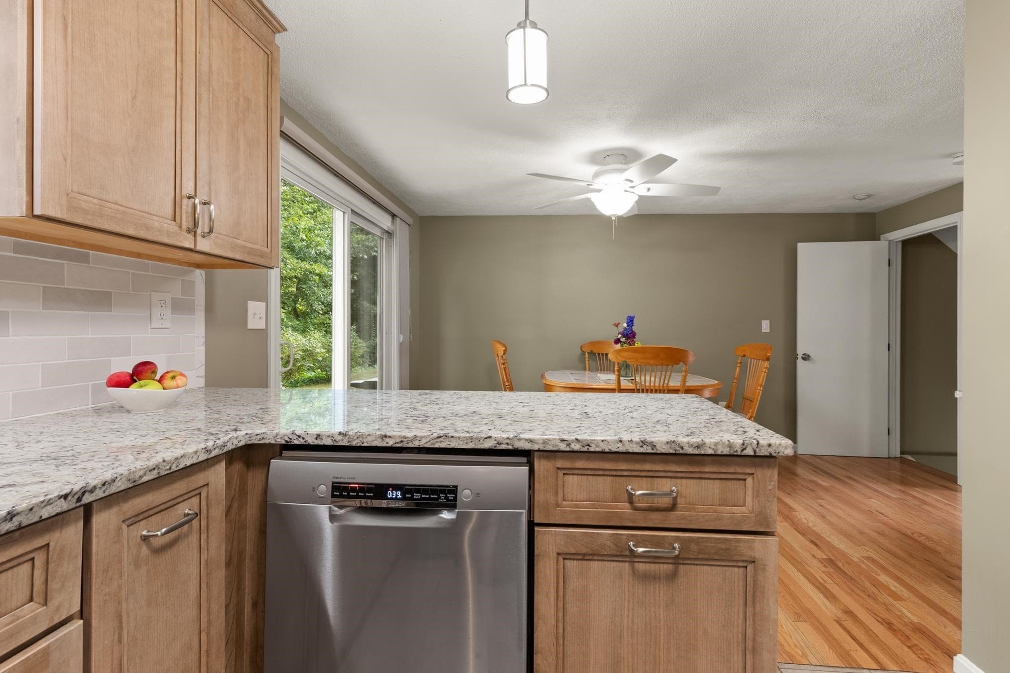 Condominium at 32 Frederick # 3, Dracut MA 01826, Dracut, photo 8 of 24