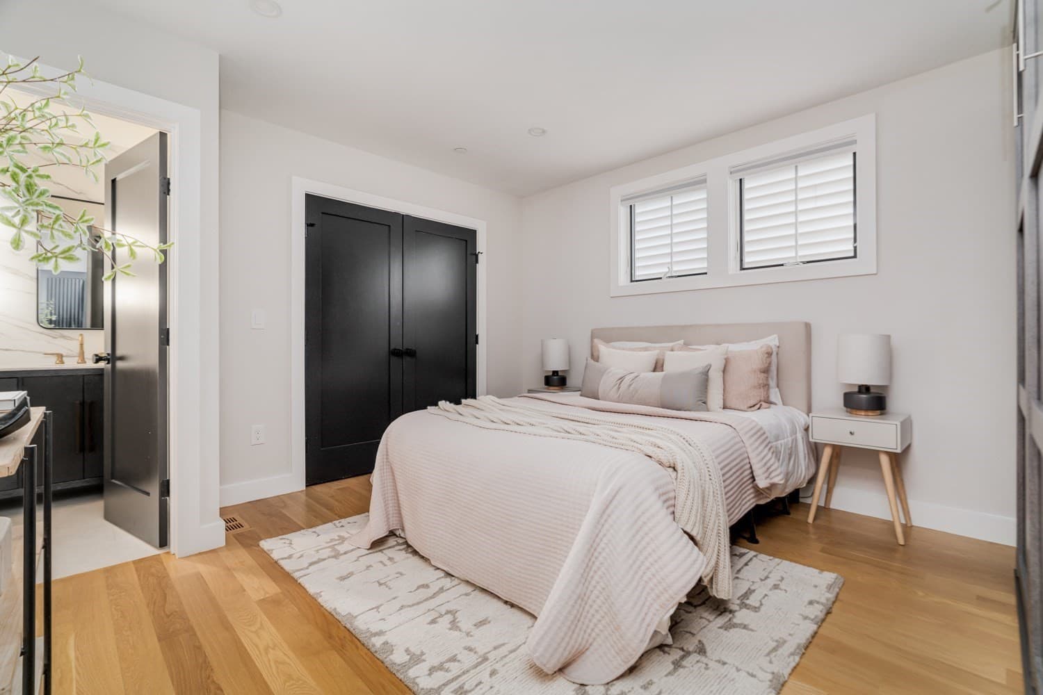 Condominium at 272 E Eagle # 1, Boston MA 02128, Boston, photo 24 of 40