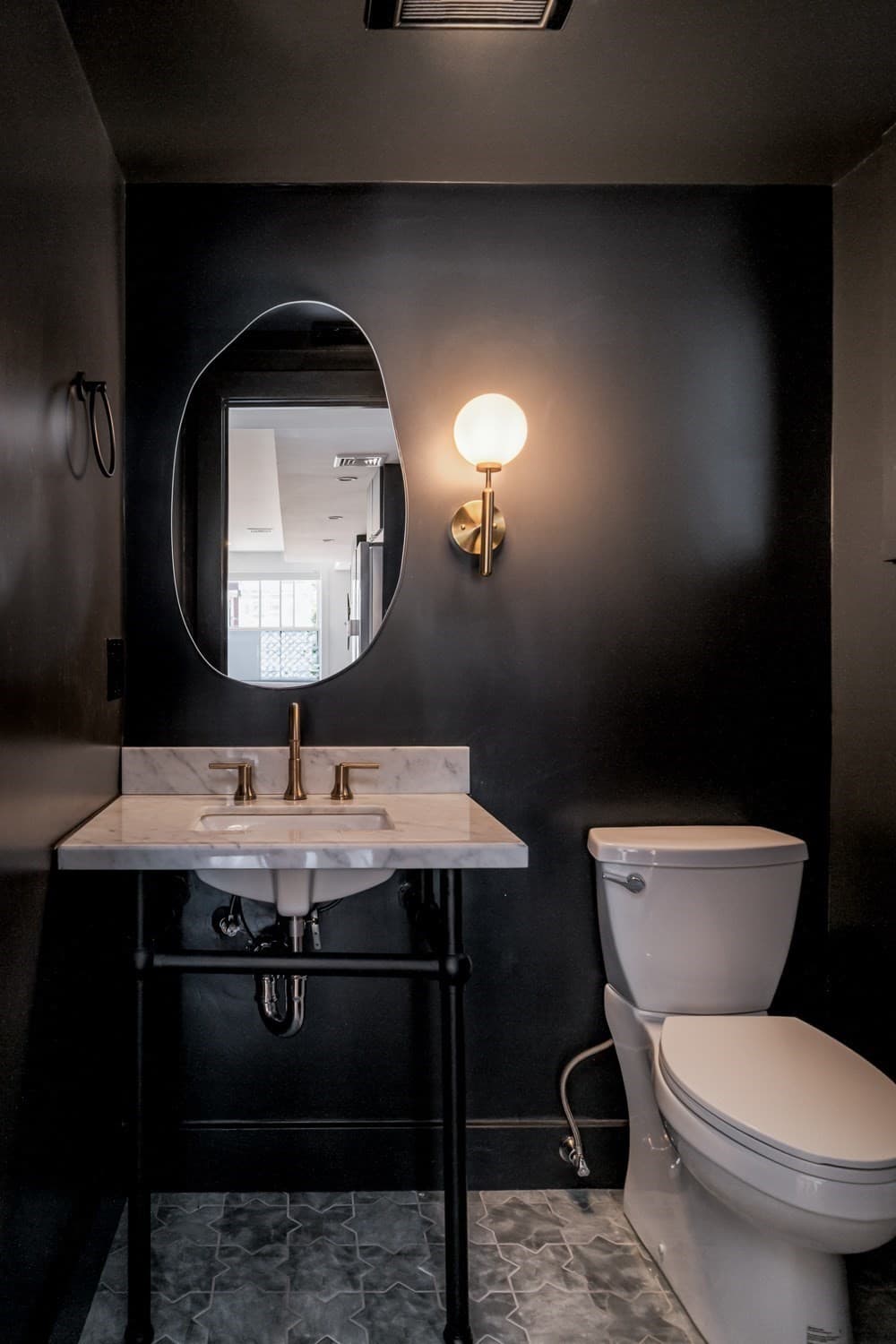 Condominium at 272 E Eagle # 1, Boston MA 02128, Boston, photo 18 of 40