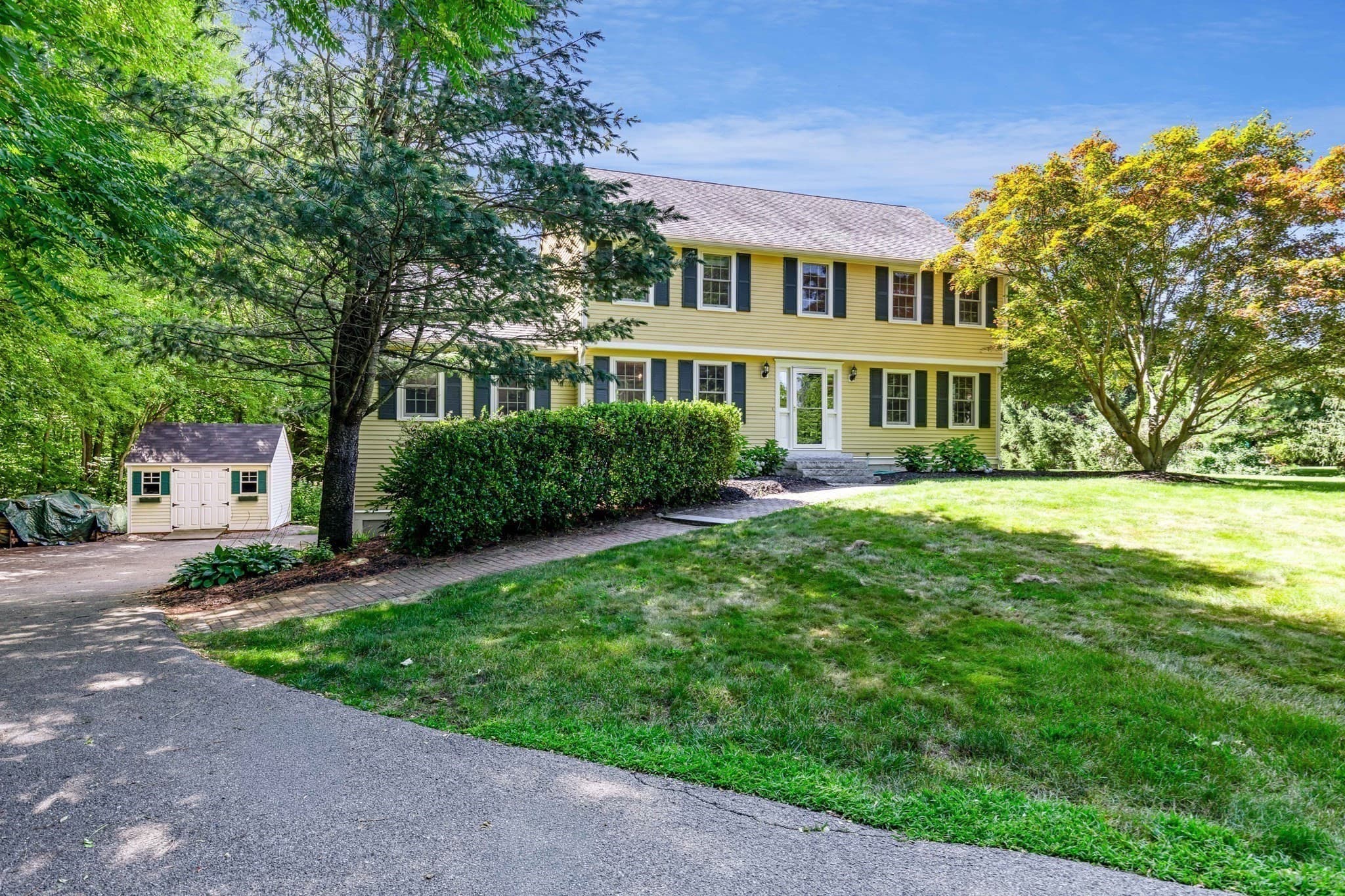 5 Locust Grove, Merrimac MA 01860