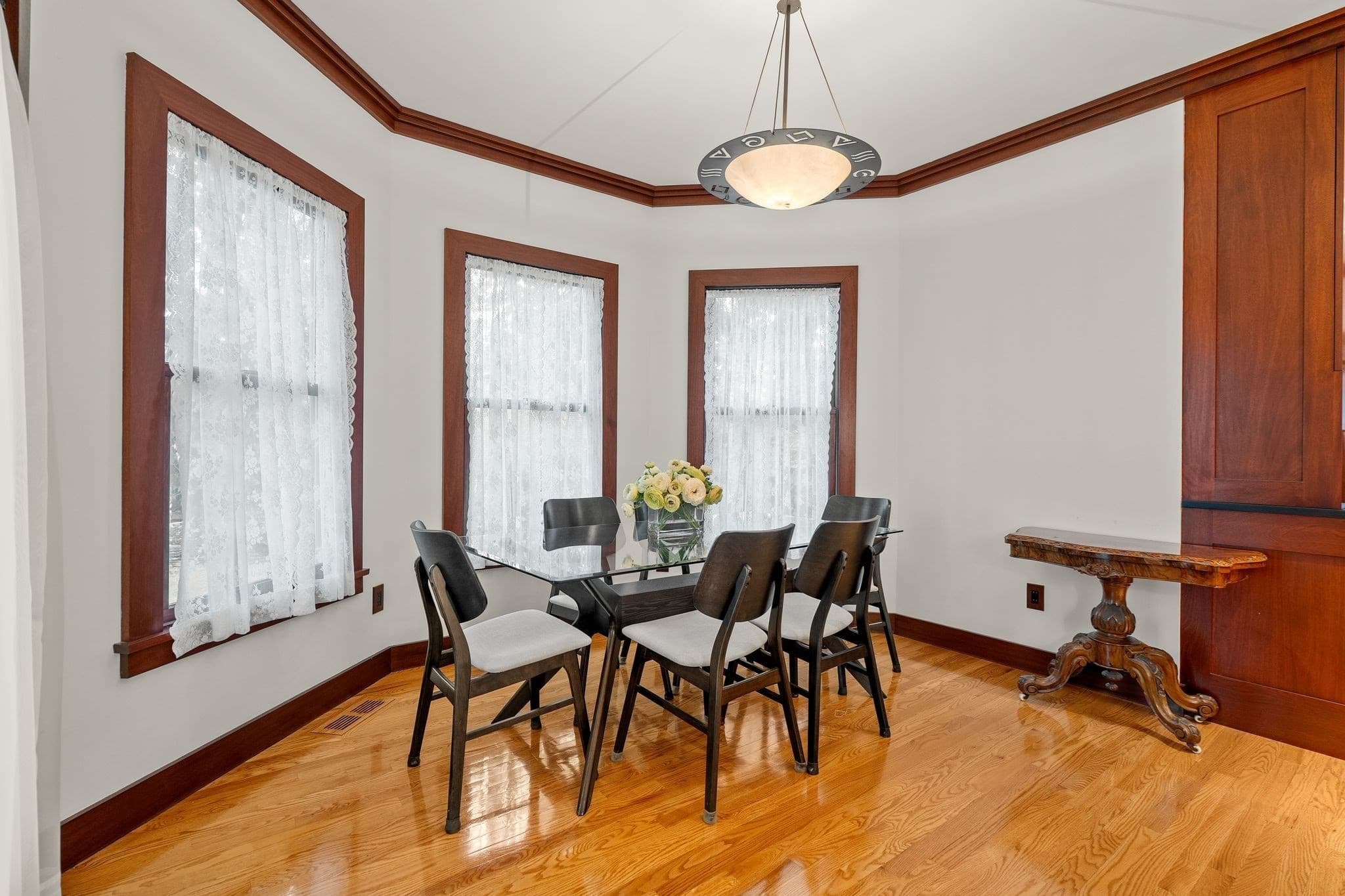 Single Family Residence at 10 Holly Lane, Beverly MA 01915, Beverly, photo 20 of 40