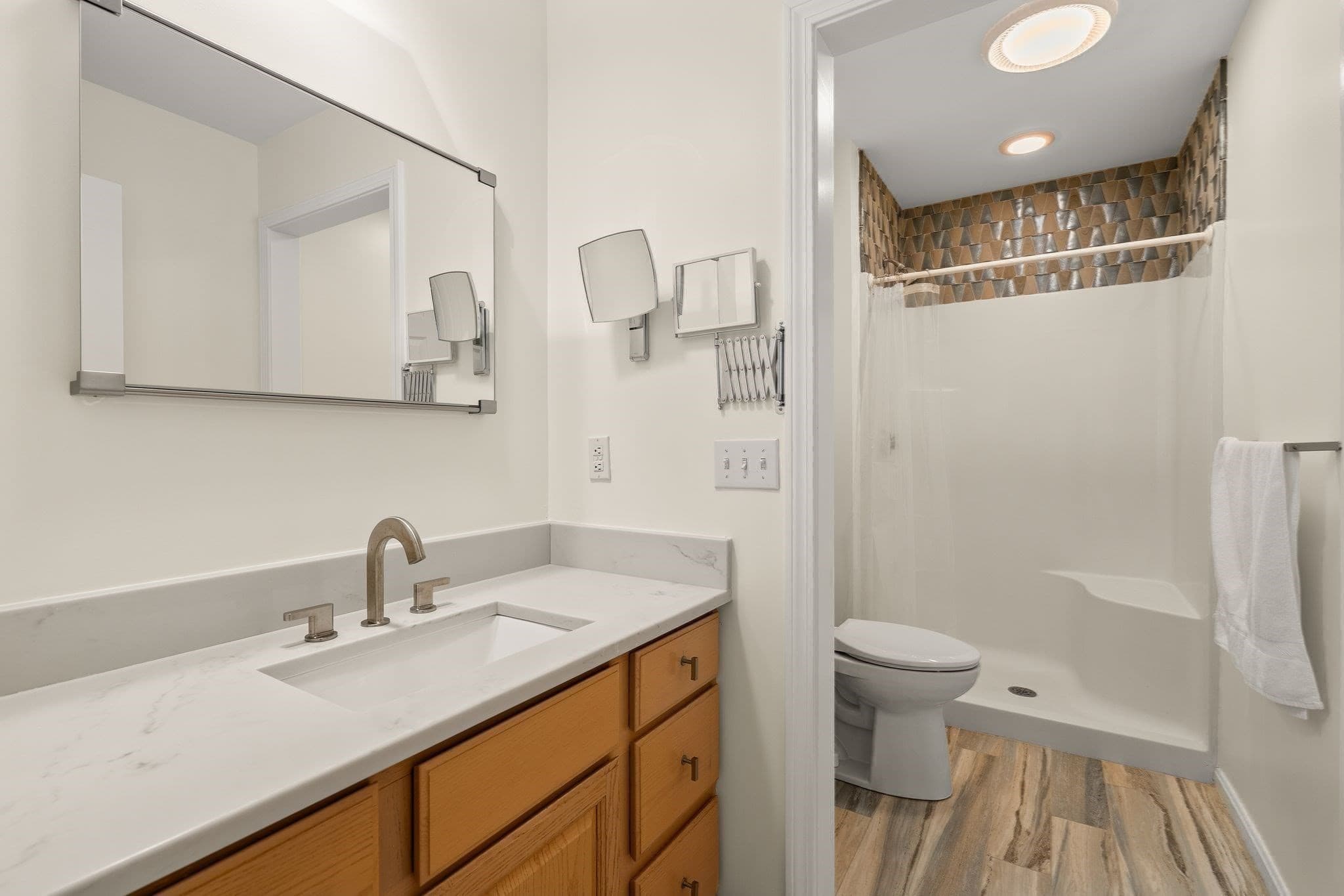 Single Family Residence at 10 Holly Lane, Beverly MA 01915, Beverly, photo 30 of 40