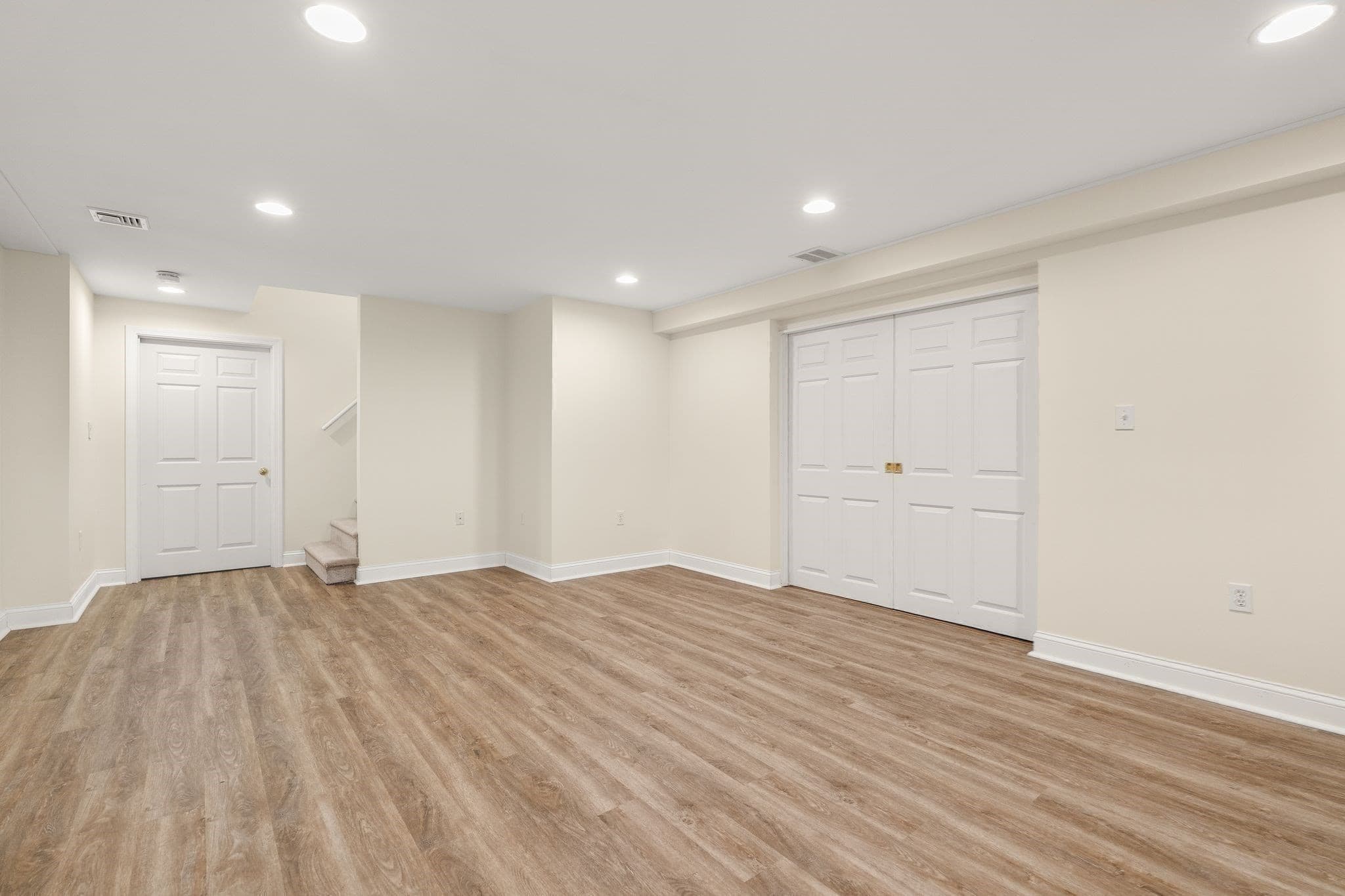 Single Family Residence at 10 Holly Lane, Beverly MA 01915, Beverly, photo 34 of 40