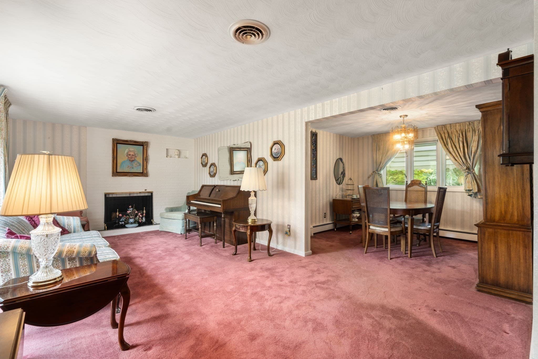 Single Family Residence at 31 Brookdale Road, Natick MA 01760, Natick, photo 3 of 21