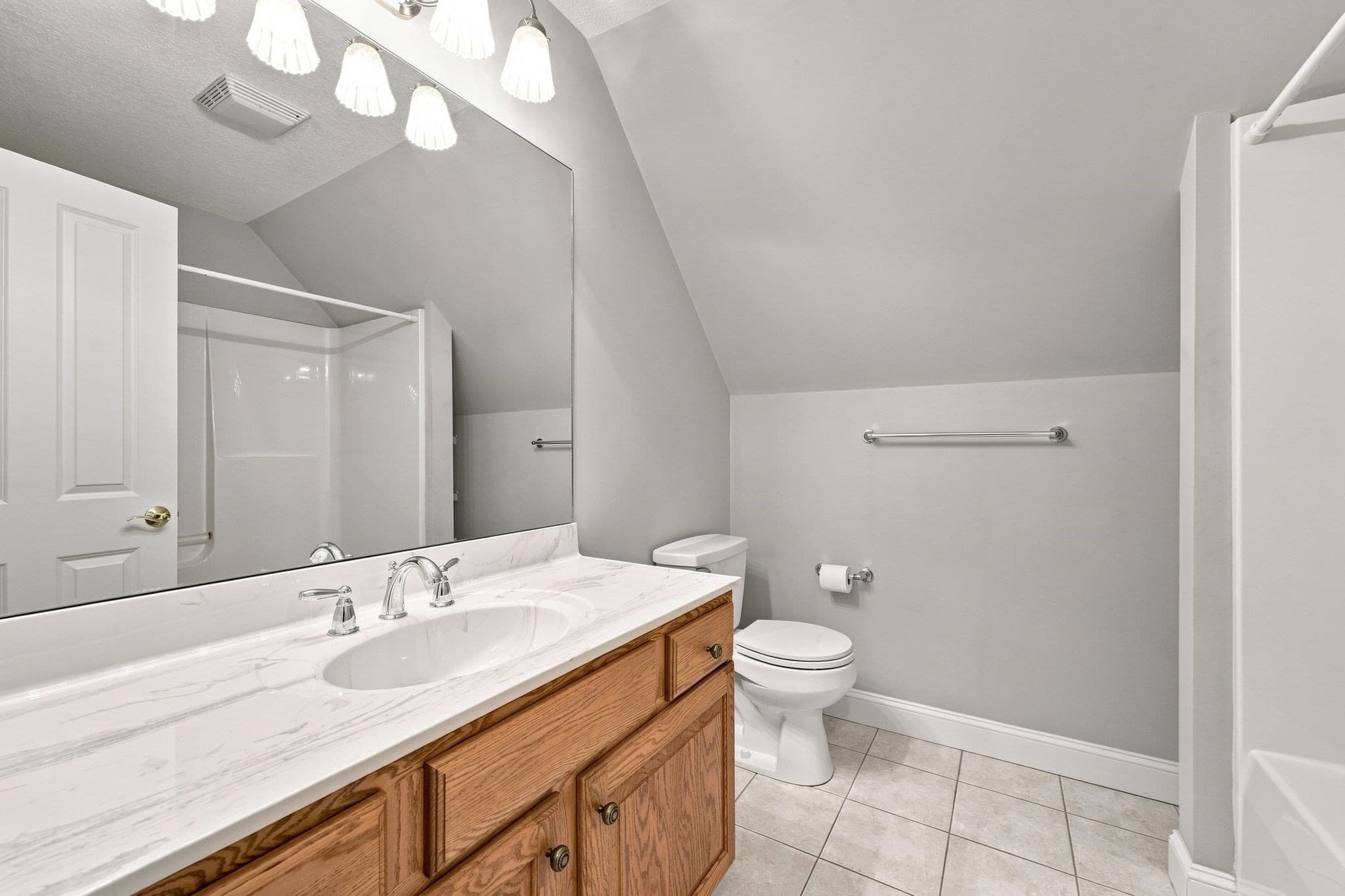 Single Family Residence at 33 Caddyshack Dr, Chicopee MA 01020, Chicopee, photo 32 of 42