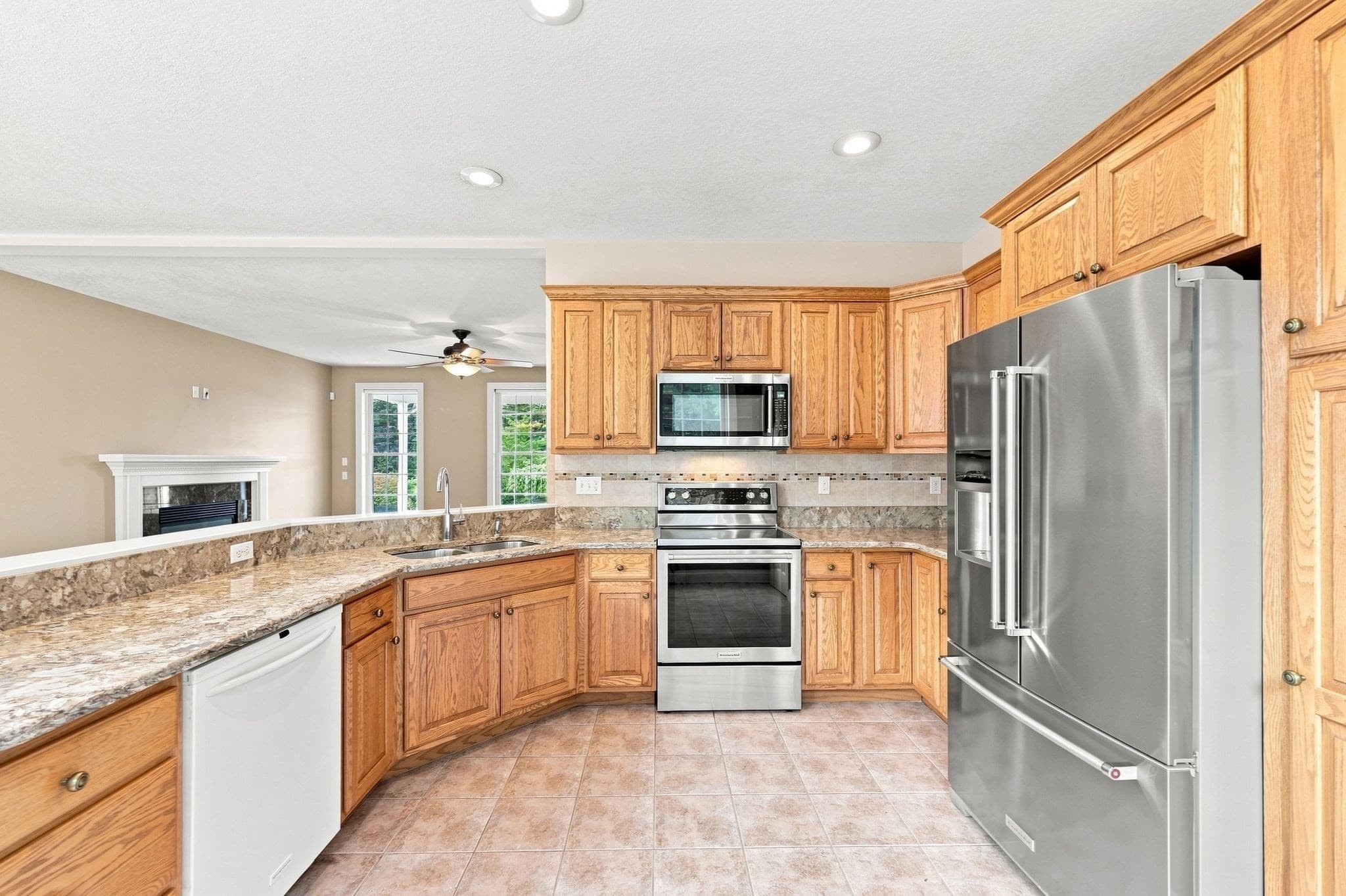Single Family Residence at 33 Caddyshack Dr, Chicopee MA 01020, Chicopee, photo 15 of 42