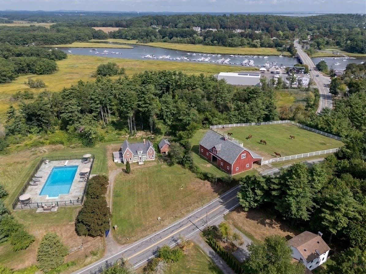 Single Family Residence at 304 High Rd, Newbury MA 01951, Newbury, photo 37 of 40