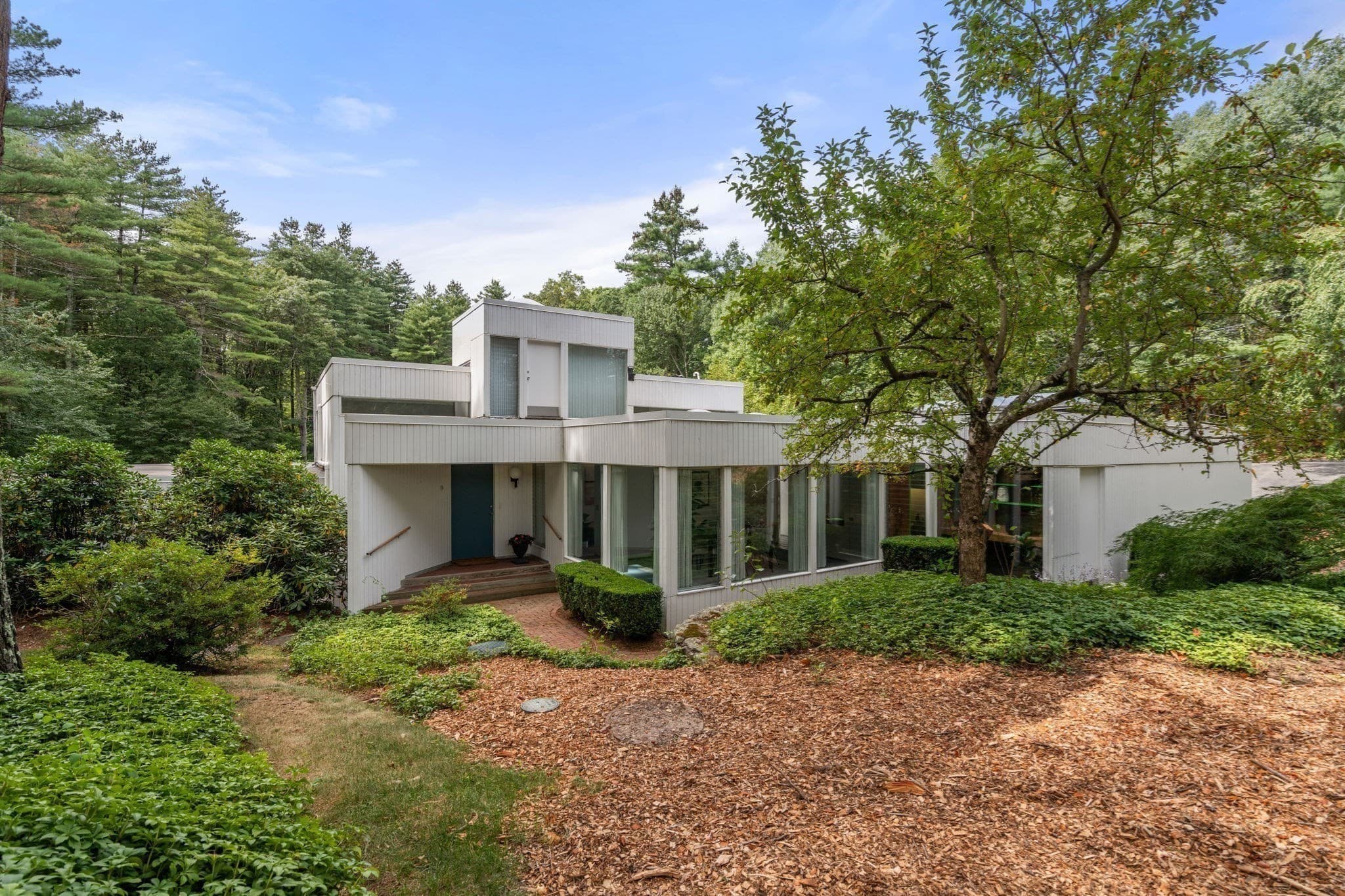 Single Family Residence at 336 Deacon Haynes Rd, Concord MA 01742, Concord, photo 3 of 36