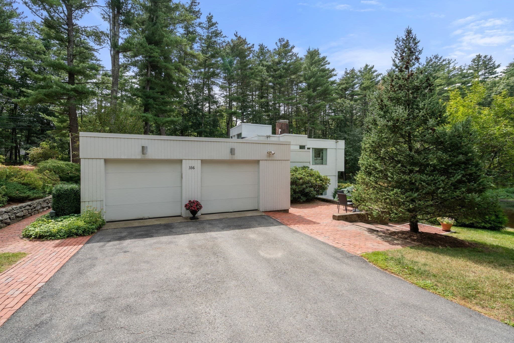 Single Family Residence at 336 Deacon Haynes Rd, Concord MA 01742, Concord, photo 5 of 36