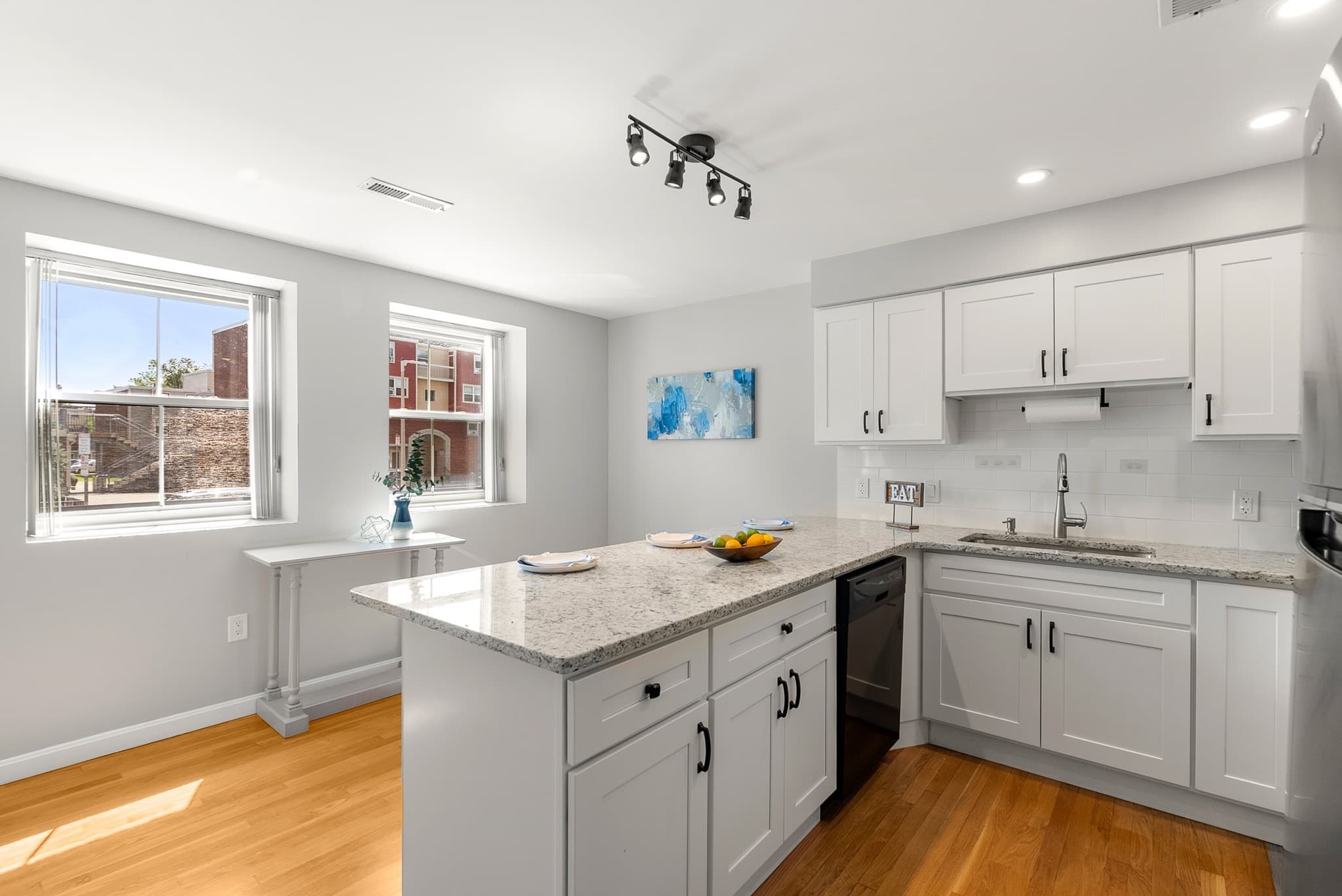 Condominium at 356-358 Main Street # 10, Boston MA 02129, Boston, photo 5 of 23