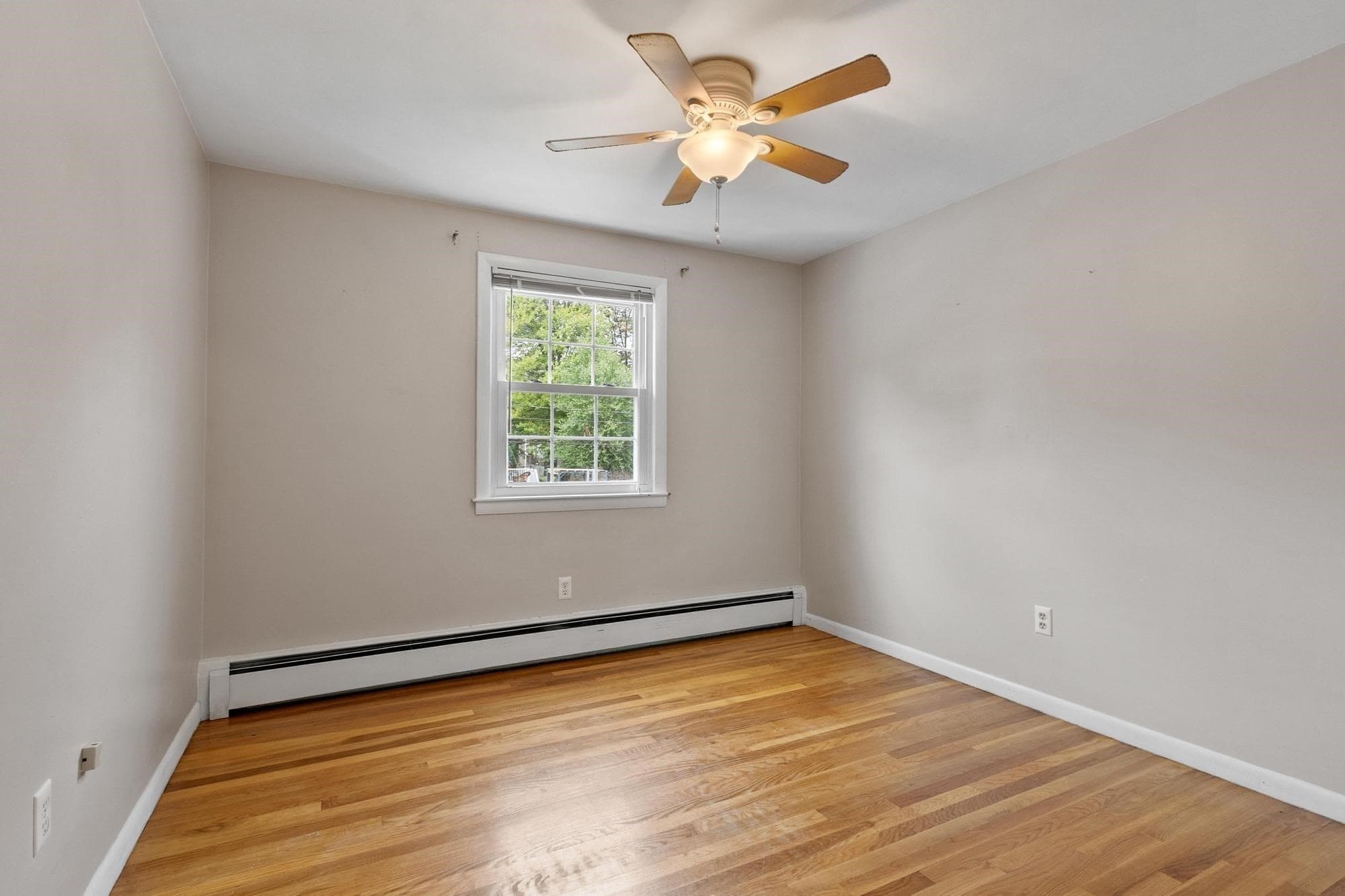 Single Family Residence at 119 Smith St, Leominster MA 01453, Leominster, photo 30 of 42