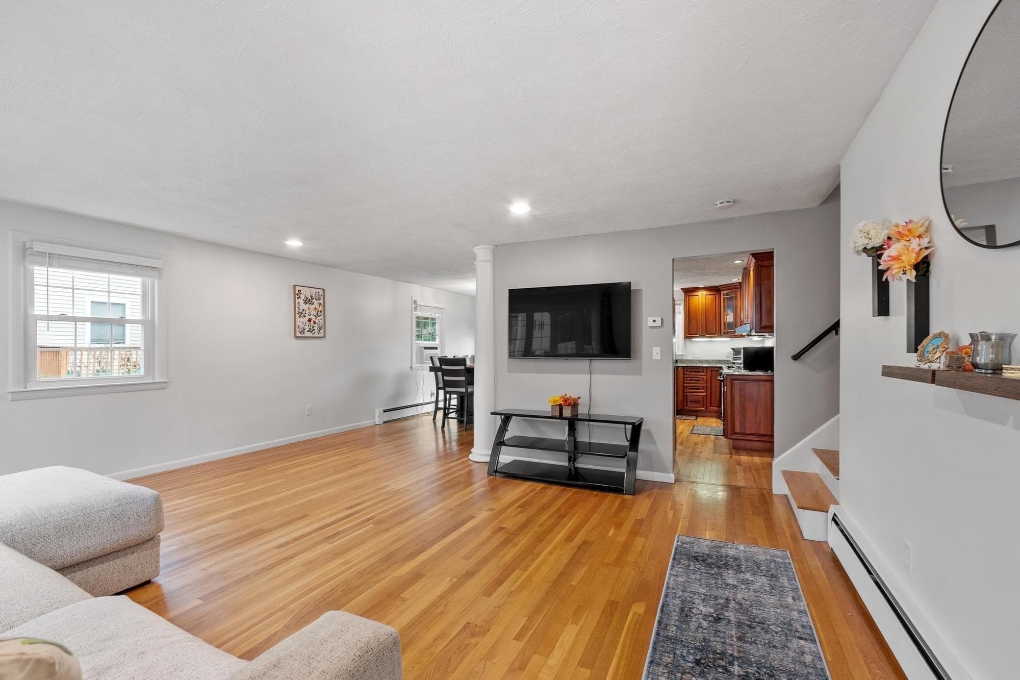 Single Family Residence at 119 Smith St, Leominster MA 01453, Leominster, photo 4 of 42