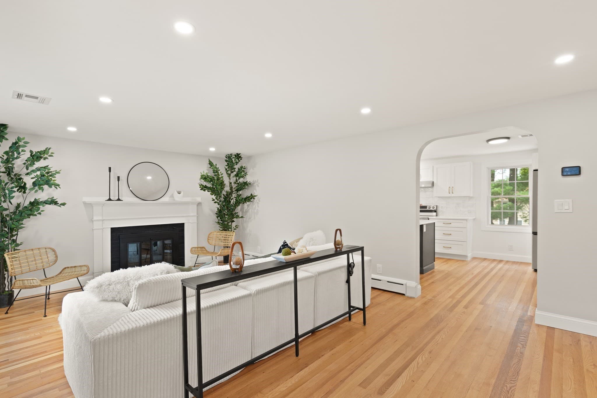 Single Family Residence at 46 Bruce Rd, Norwood MA 02062, Norwood, photo 5 of 17