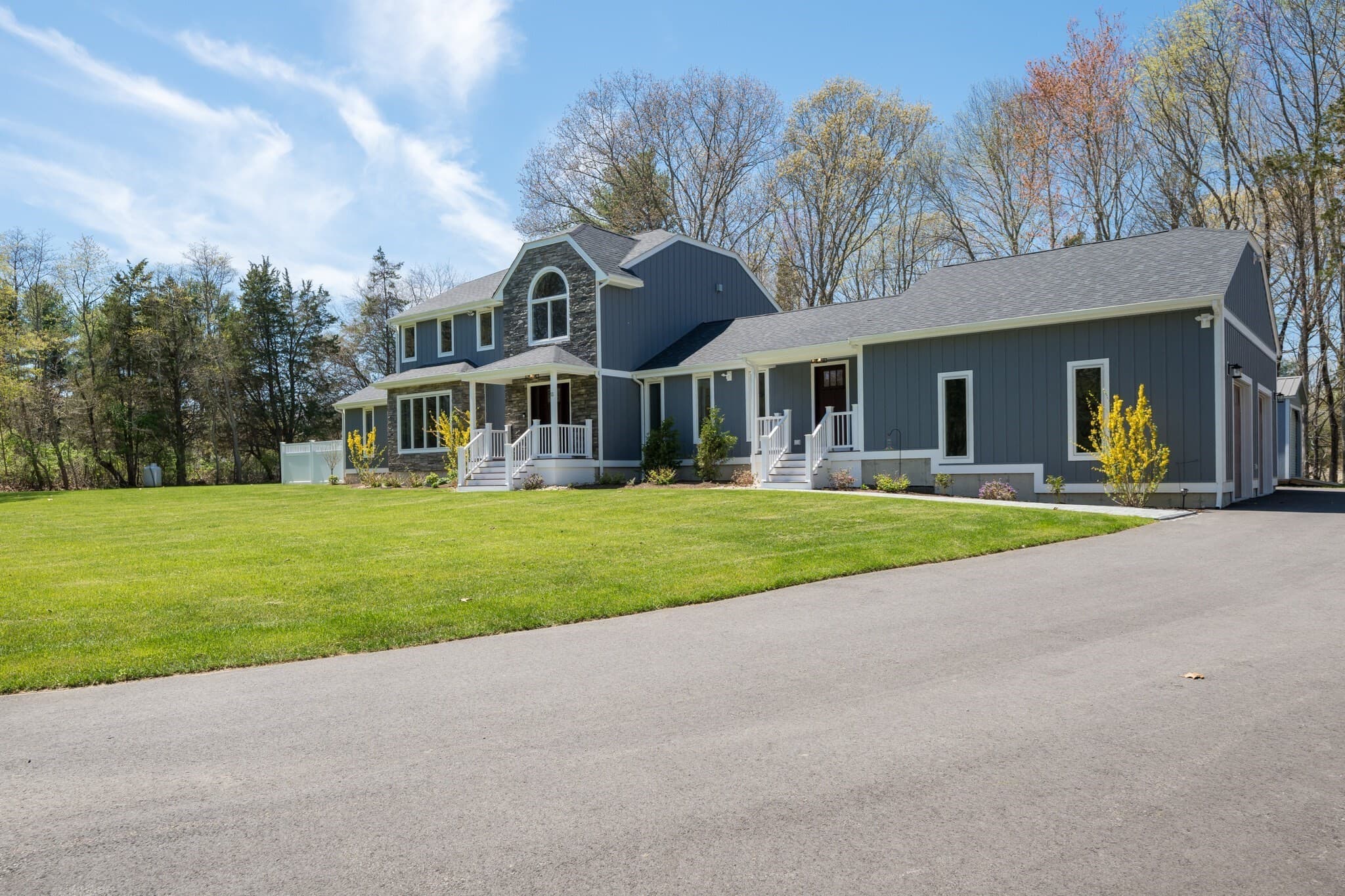 Single Family Residence at 11 Walnut St, Freetown MA 02702, Freetown, photo 2 of 42