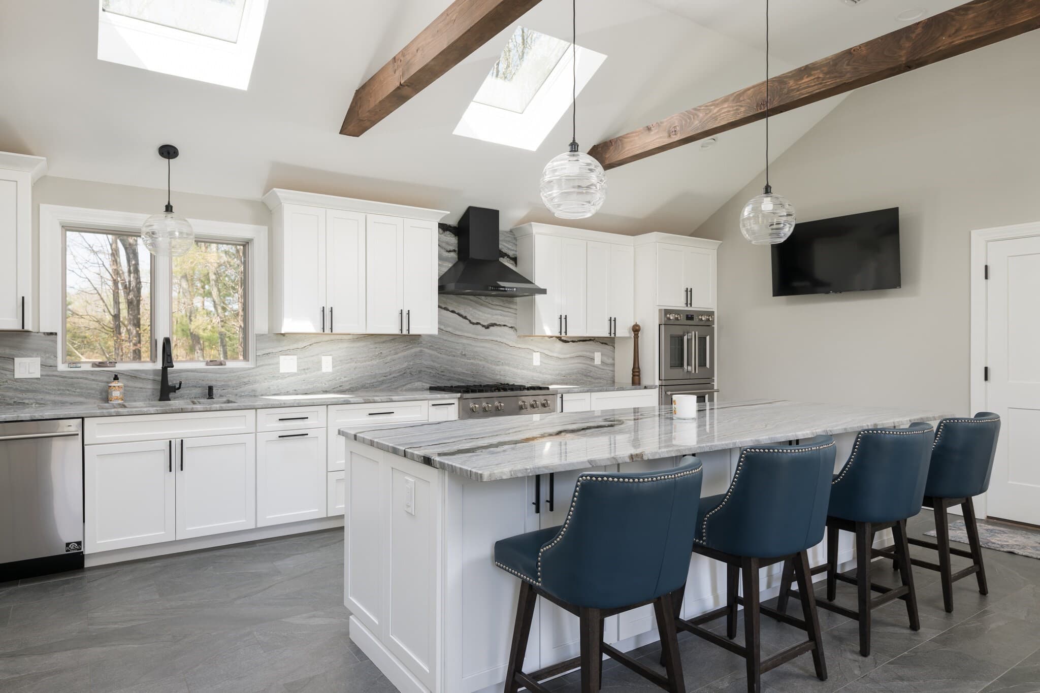 Single Family Residence at 11 Walnut St, Freetown MA 02702, Freetown, photo 13 of 42