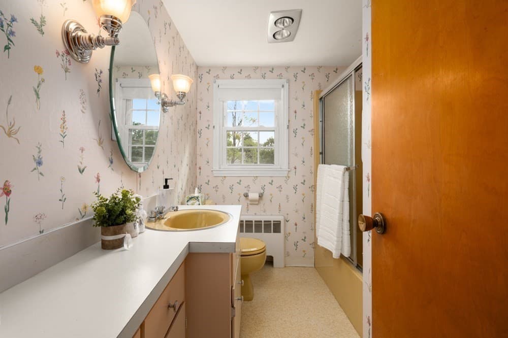 Single Family Residence at 8 Irving St, Danvers MA 01923, Danvers, photo 29 of 42