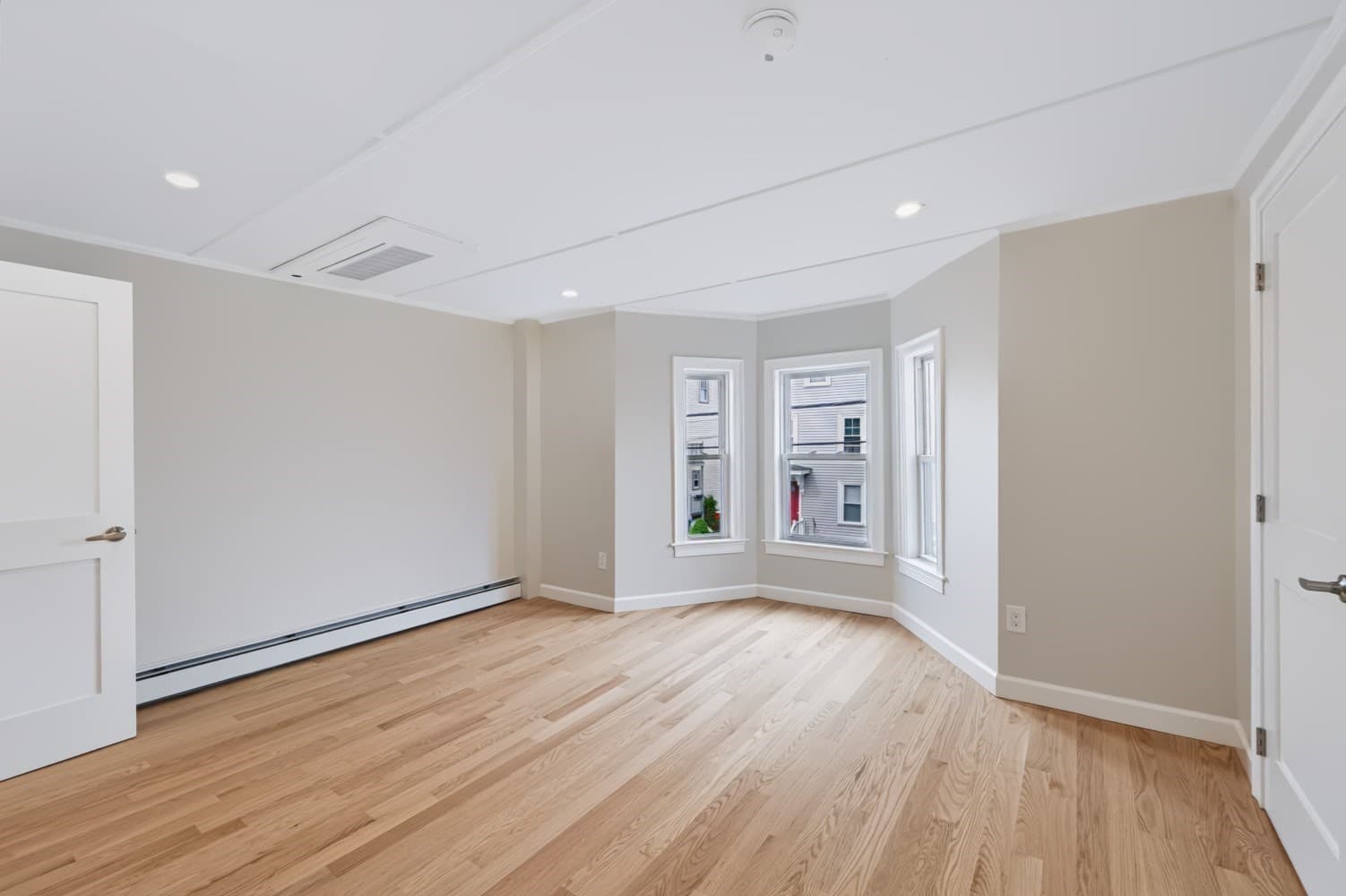 Condominium at 19 Charnock St # 2, Beverly MA 01915, Beverly, photo 22 of 42