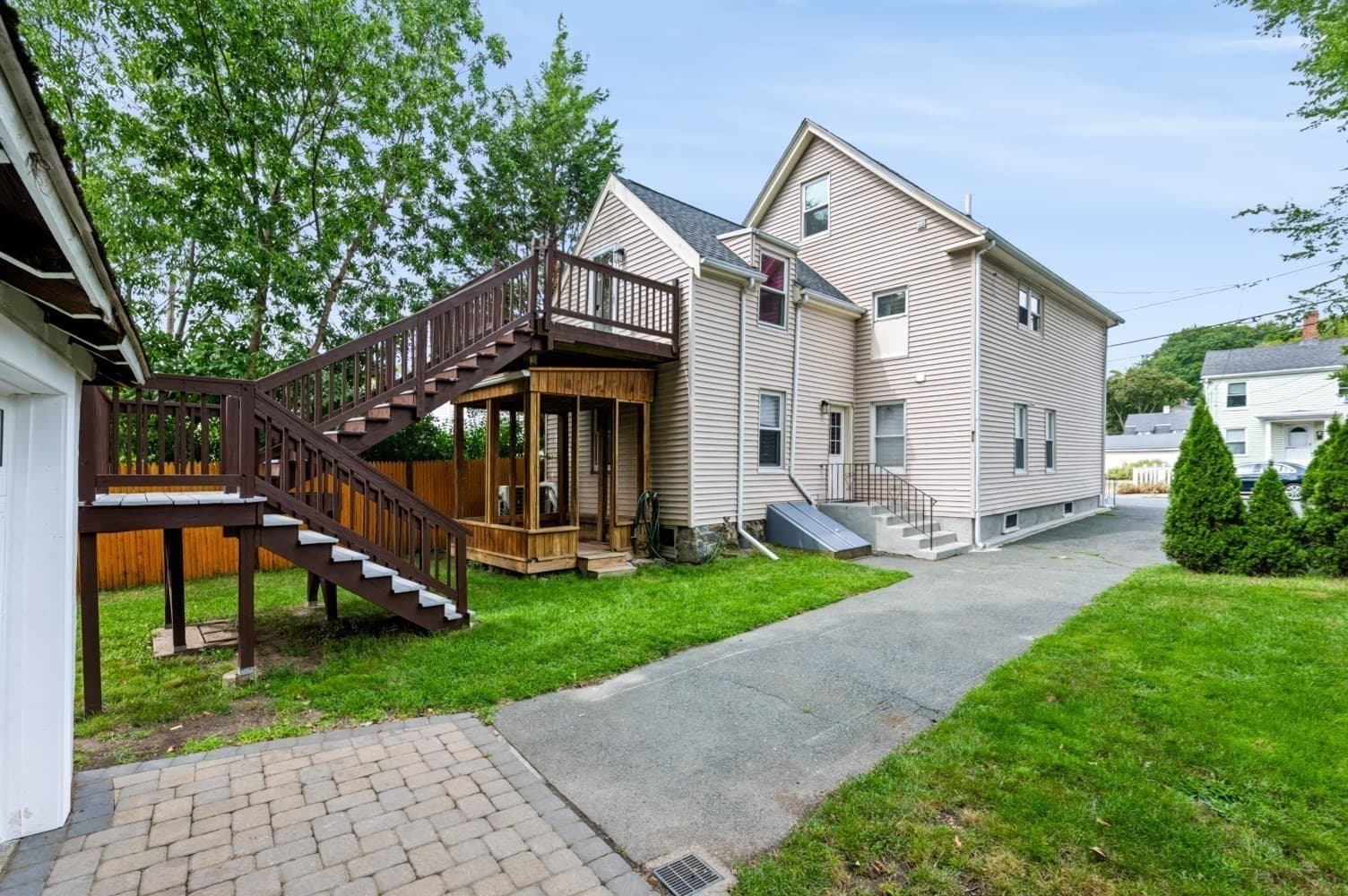 Condominium at 19 Charnock St # 2, Beverly MA 01915, Beverly, photo 3 of 42